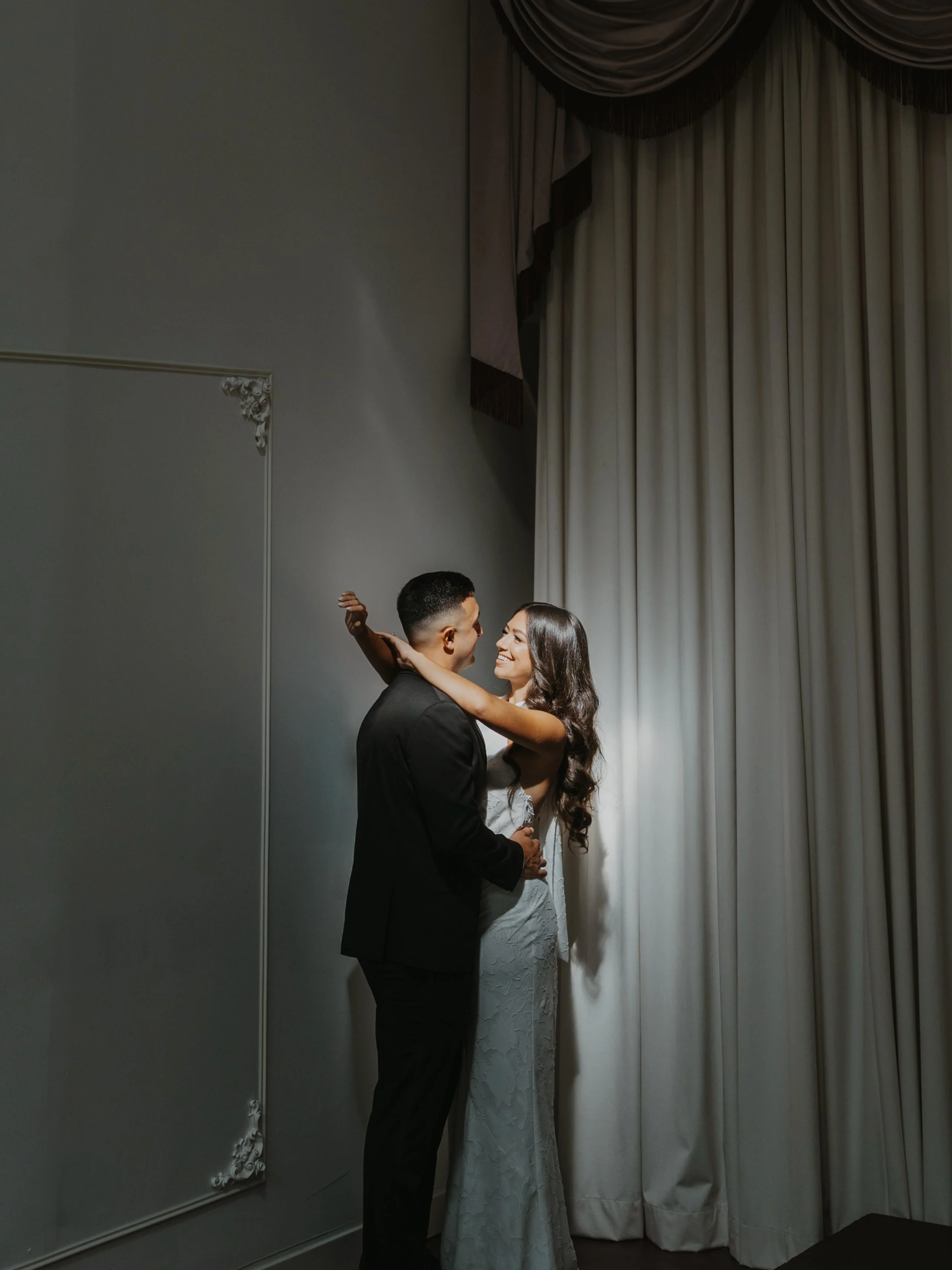 A Miami love fantasy 🪩🏹 

Little Rose Chapel - now booking elopements, micro weddings, vow renewals, proposals and photoshoots. 

Photography @theschauphotography 
Inside @littlerosechapel 

-

#elopement #smallweddingmiami #southfloridawedding #mi
