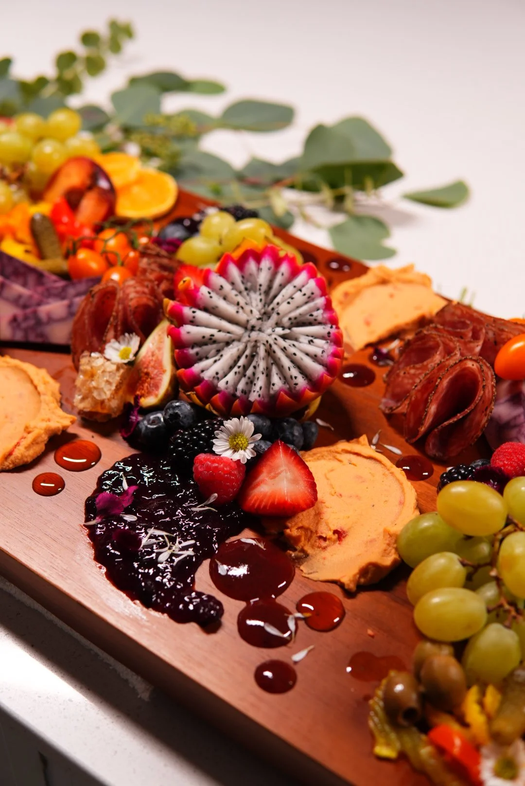 The Ultimate Guide to Building a Luxury Grazing Table for Any Occasion