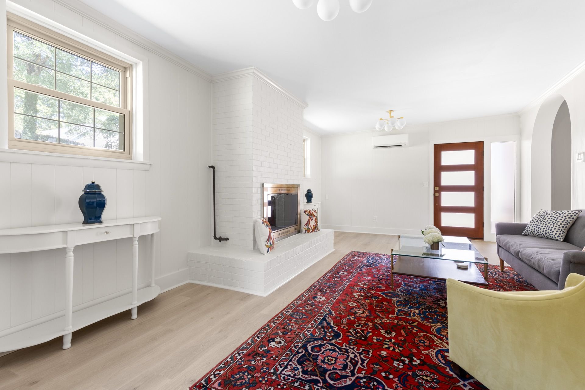 Family Room 2.jpeg
