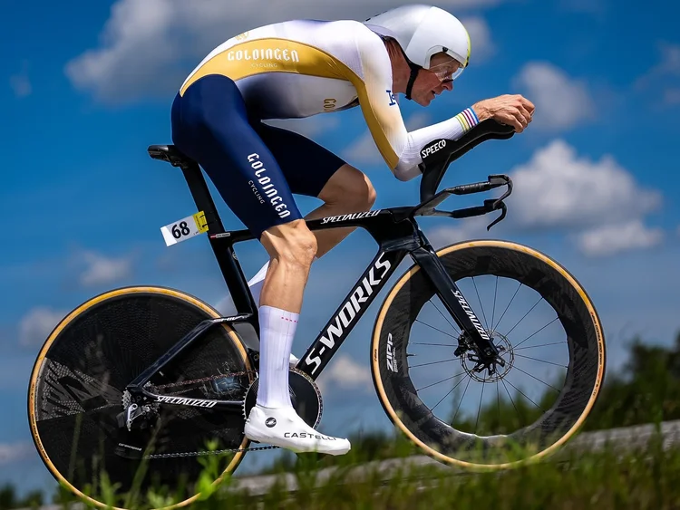 Ģirts Vēvers racing a time trial on his time trial bike