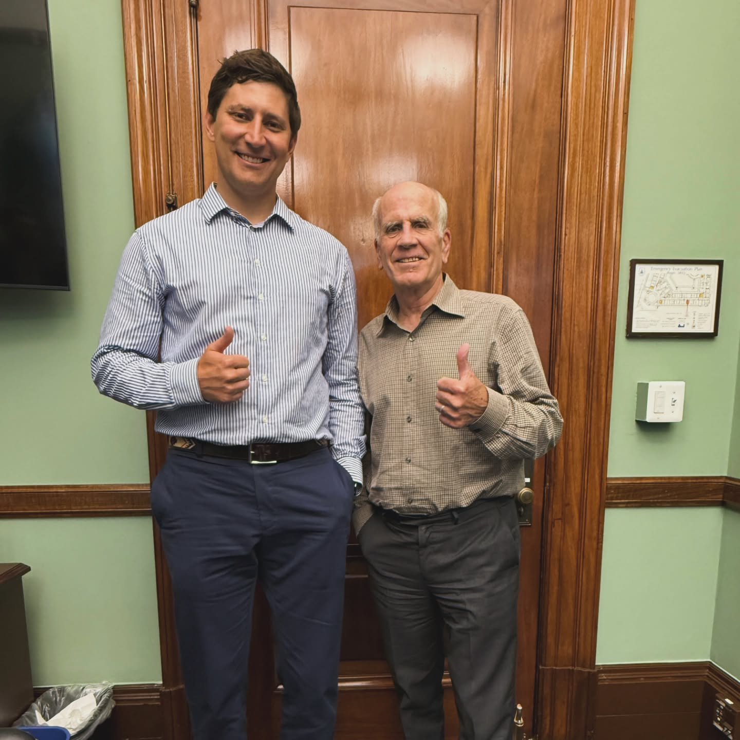 Our CEO, Alexander Mintz with Vermont US Senator Peter Welch. Read about our trip to DC late last month. Link is in our bio!