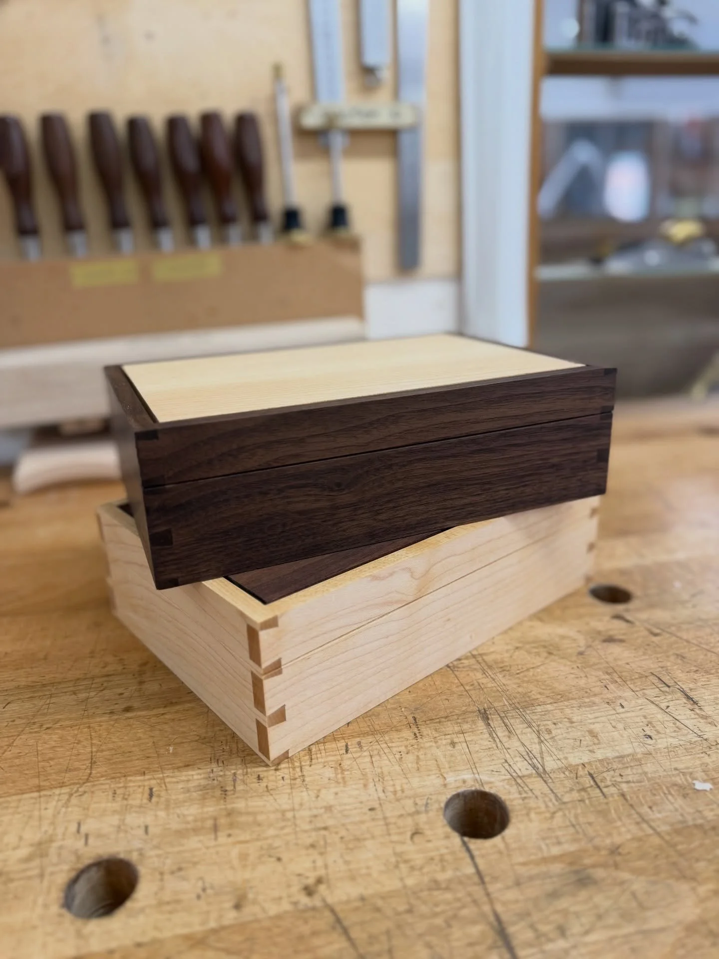 A couple of keepsake boxes I made after my recent bedside table build. I had a little bit of walnut and maple left and wanted to put it to good use since I&rsquo;m not particularly keen on packing my offcuts in a suitcase to take with me back to the 