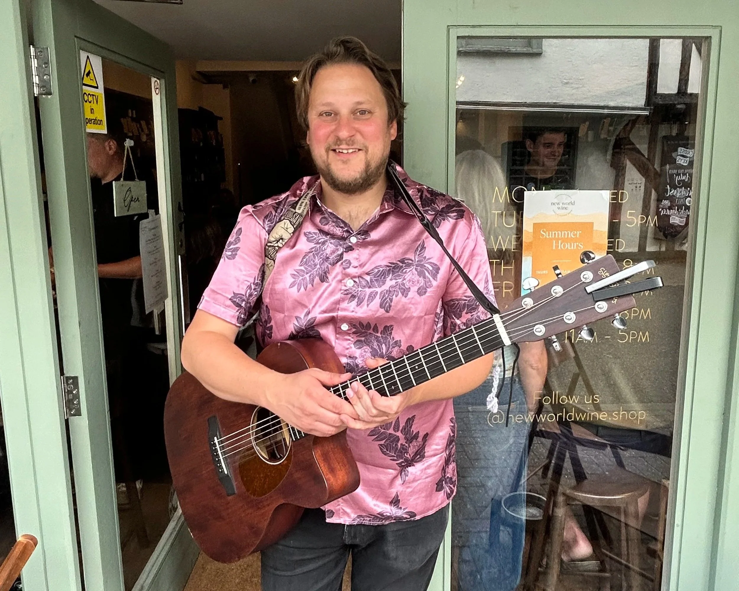 Sunday Sessions: Live Guitar