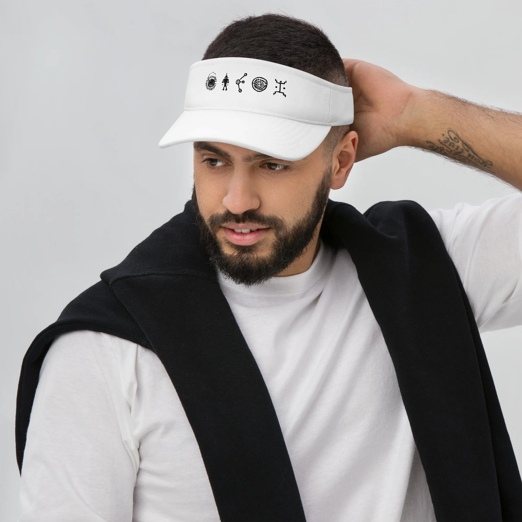 visor-white-front-682cceac74b96.jpg