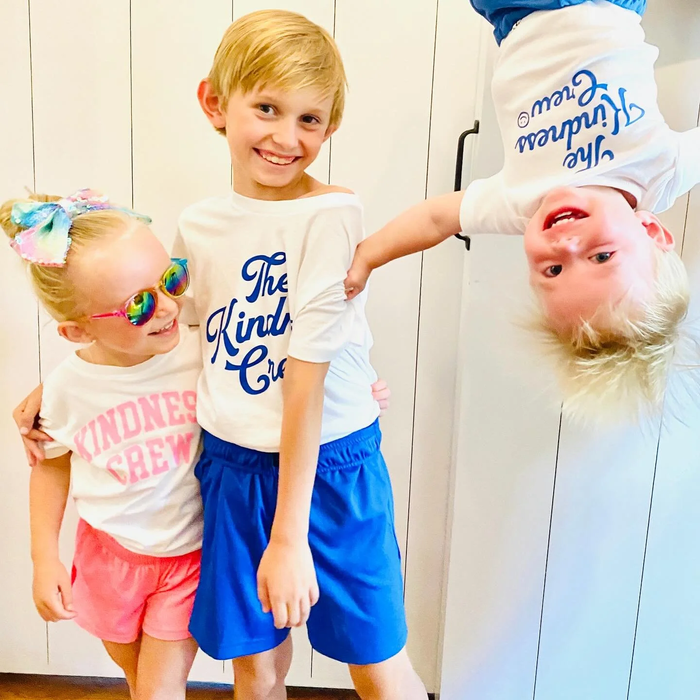 Participating in the @momsrun_chs tomorrow?

Be sure to drop in and say hi to the @allwonderbility Kindness Crew! We&rsquo;ll be making sensory jars and sharing all the exciting details about our coming-soon offerings. We can&rsquo;t wait to meet you