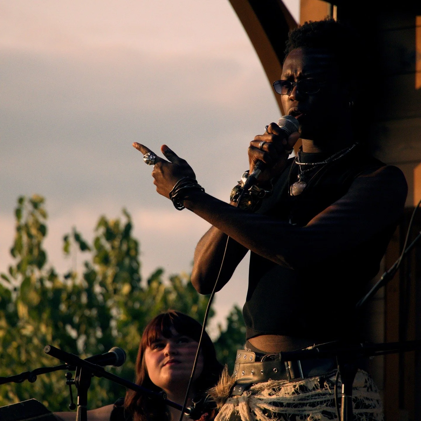 Soir&eacute;e 100nons 22 juillet 2025
.
.
.
Took some photos at the 100nons soir&eacute; at the patio 340. It was very fun and would highly recommend going if you're around. The pictures came out pretty well, although if you look at the daylight pict