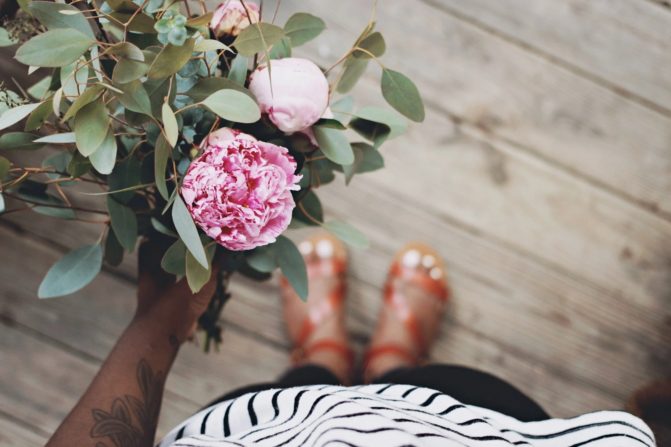 How Pelvic Floor Stretching Can Help Relieve Pelvic Discomfort