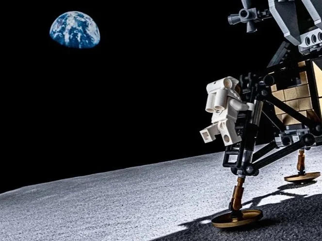Light Study - Moon Landing