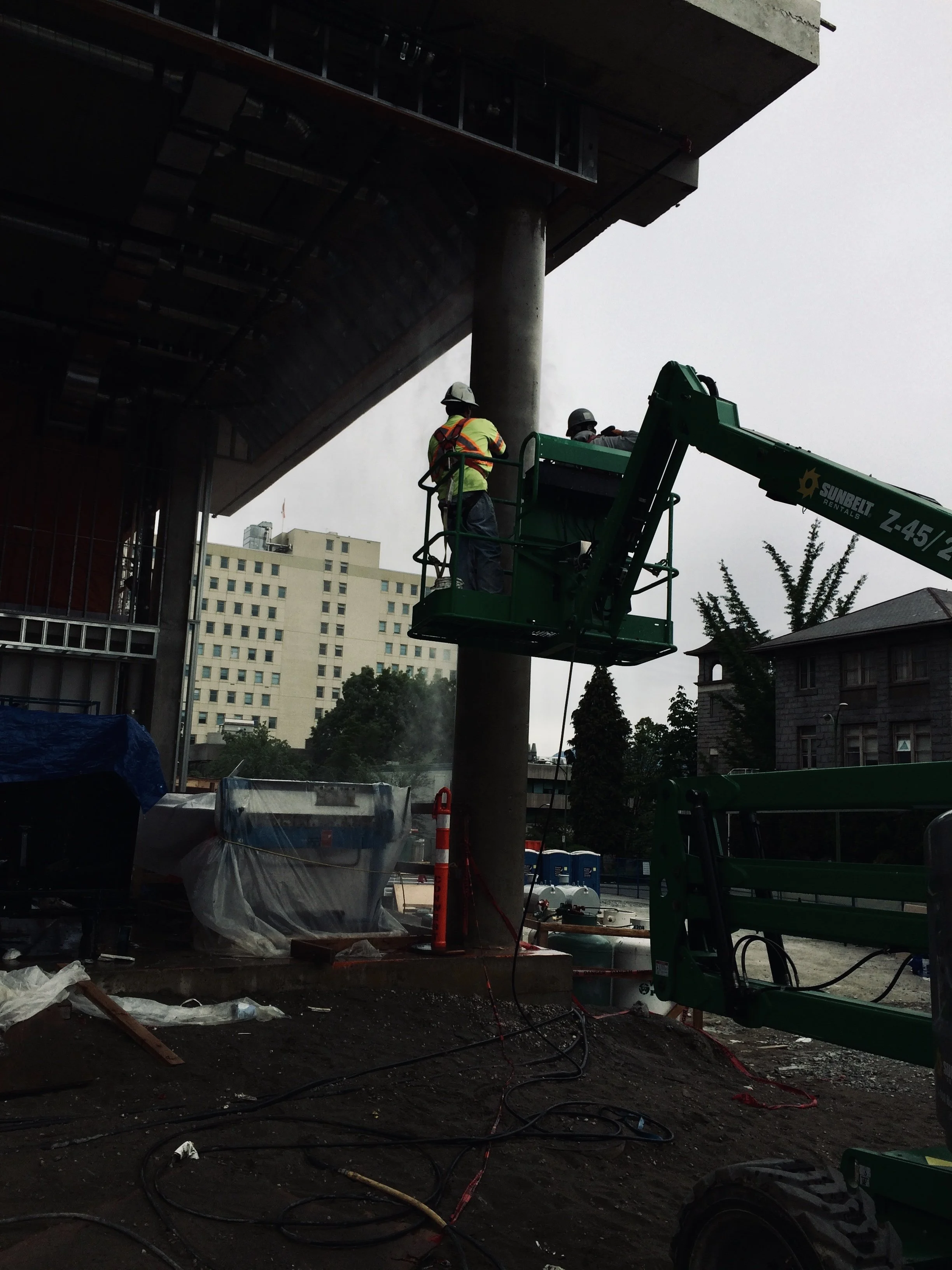 VGH HOSPITAL ROUND COLUMN.jpg