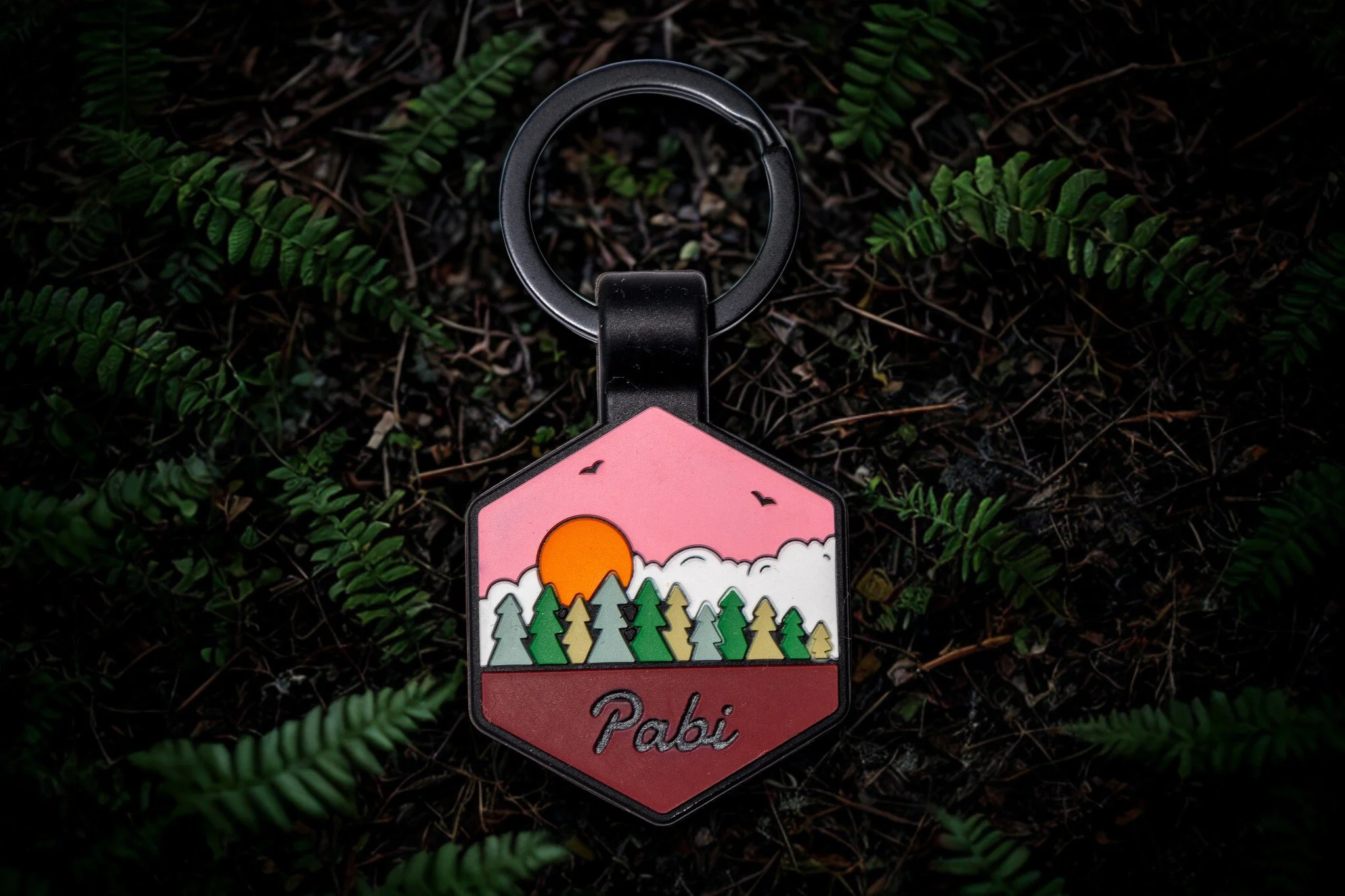 Silicone Custom Dog Tag - PNW Design 4 - Pink & Maroon Hexagon