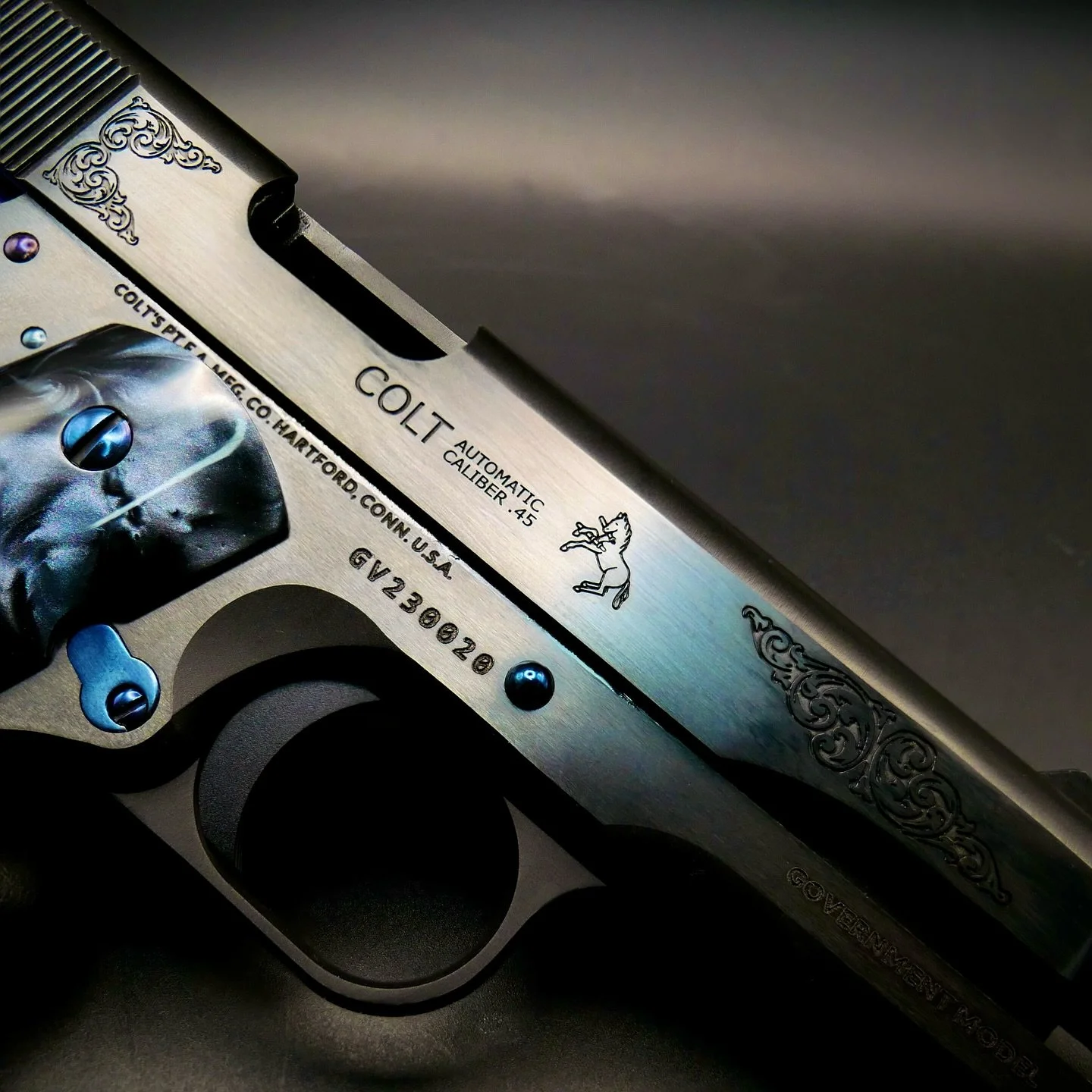 Colt Midnight 1911. It speaks for itself.
168 of 300 🌑
@coltfirearms
#colt #wades #wadeseastsideguns #bellevueindoorrange #colt45 #1911 #45acp #classic #range #pistol #lgs
#2a #2ndammendment #washington #washingtonguns #pnw #wa #waguns #twoworldw