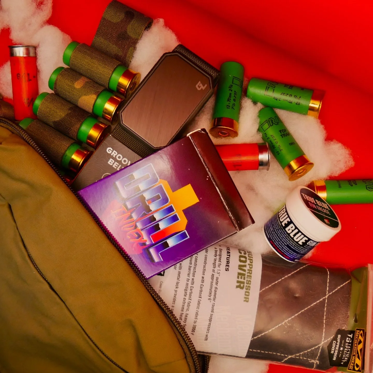 Don&rsquo;t forget stop by while your out shopping for gifts! Great stuff in store and sales still going on now!

#wades #wadeseastsideguns #pnw #2a #stockingstuffers #bellevueindoorrange #washington #waguns #wa #bellevue #seattle #hohoho #diehard