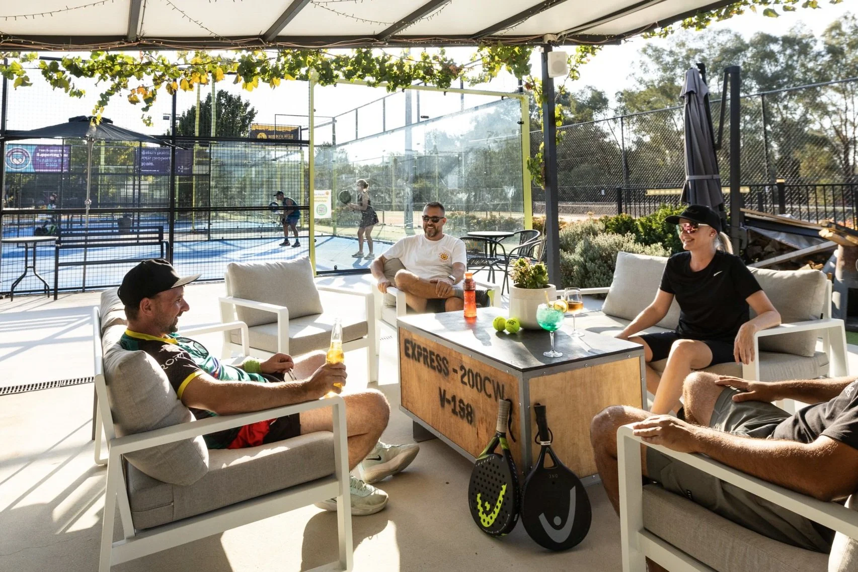 bar cocktails social events hire courts thurgoona cafe family friendly
