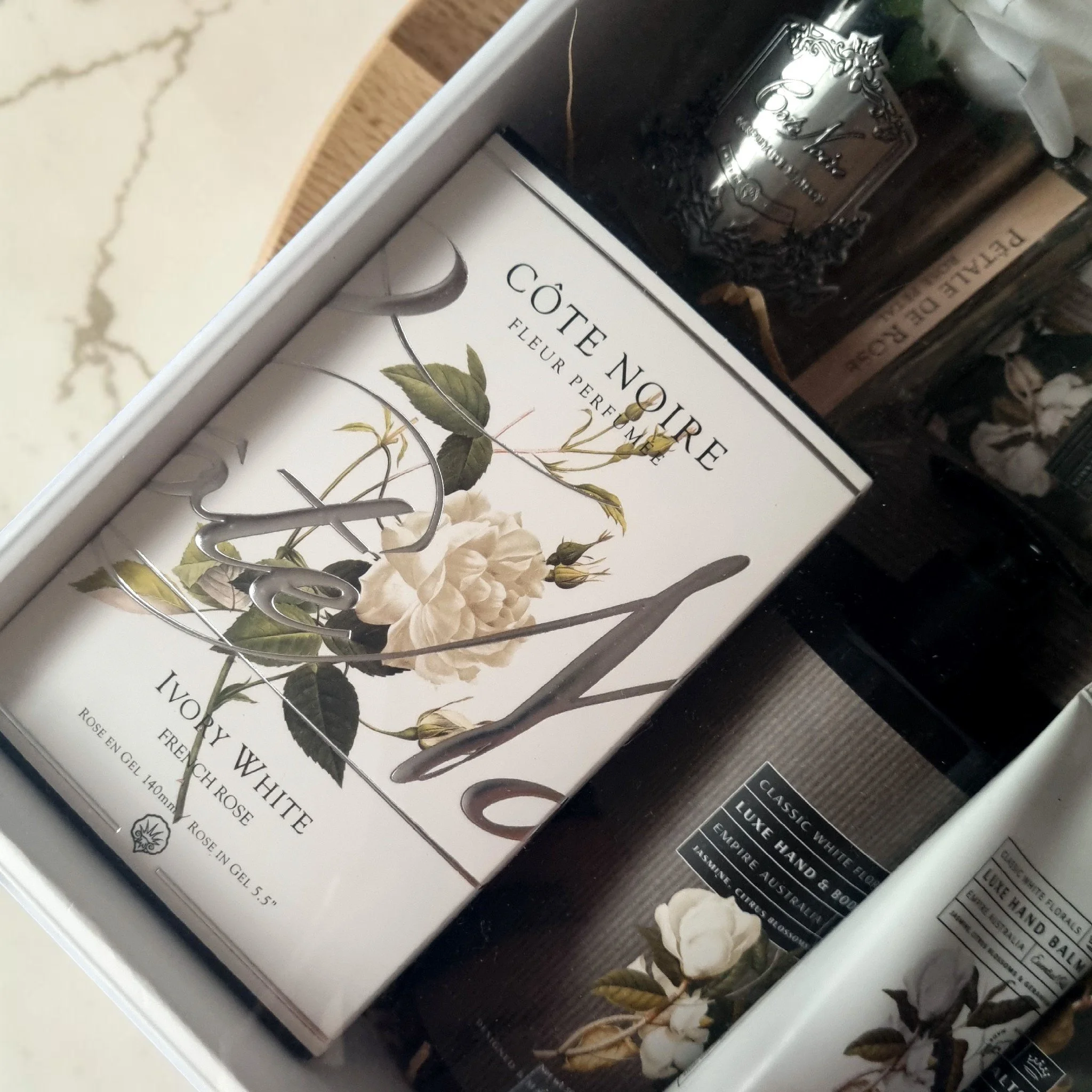 Everlasting bloom - boxed.jpg