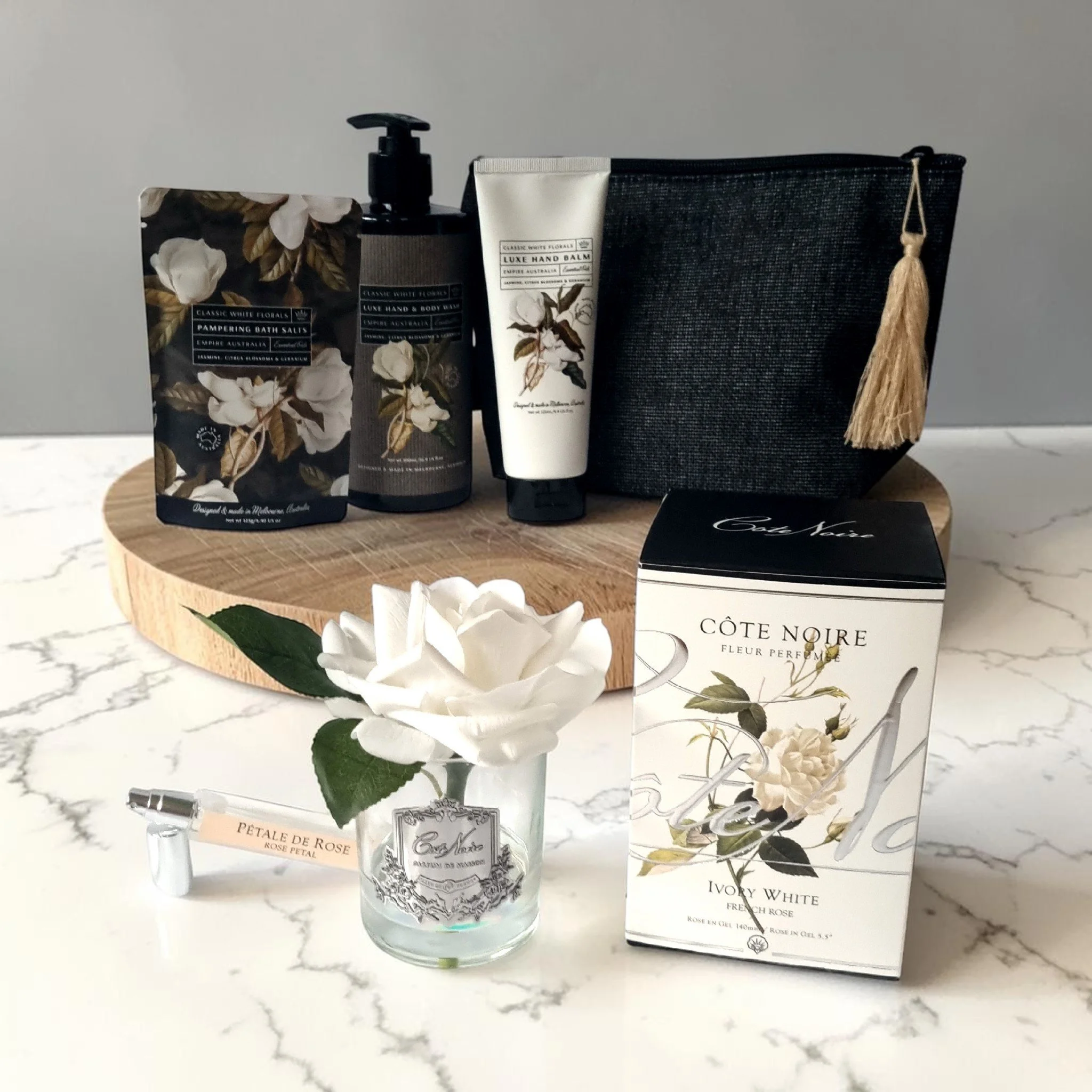 Everlasting bloom - Displayed.jpg