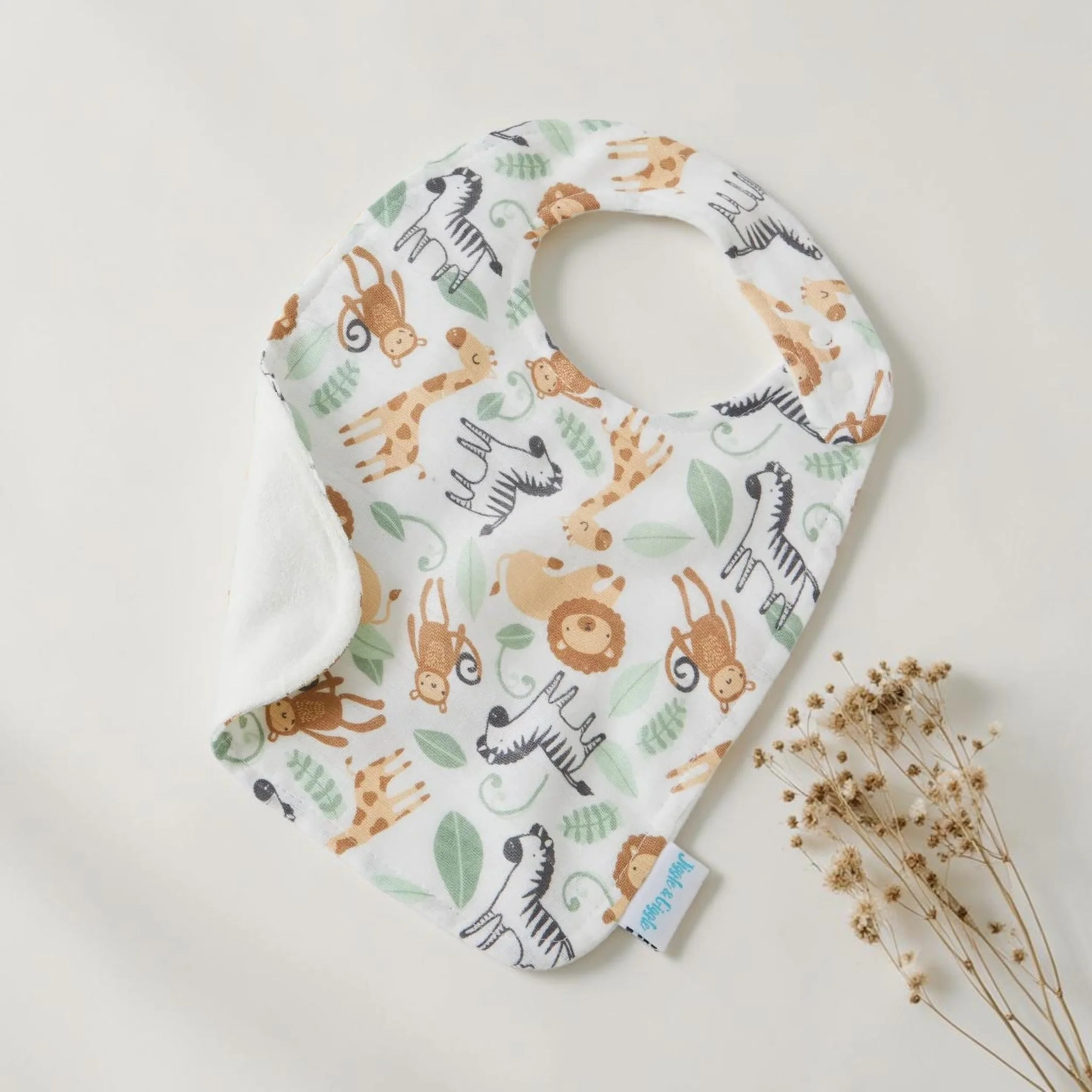Safari Bib.jpg