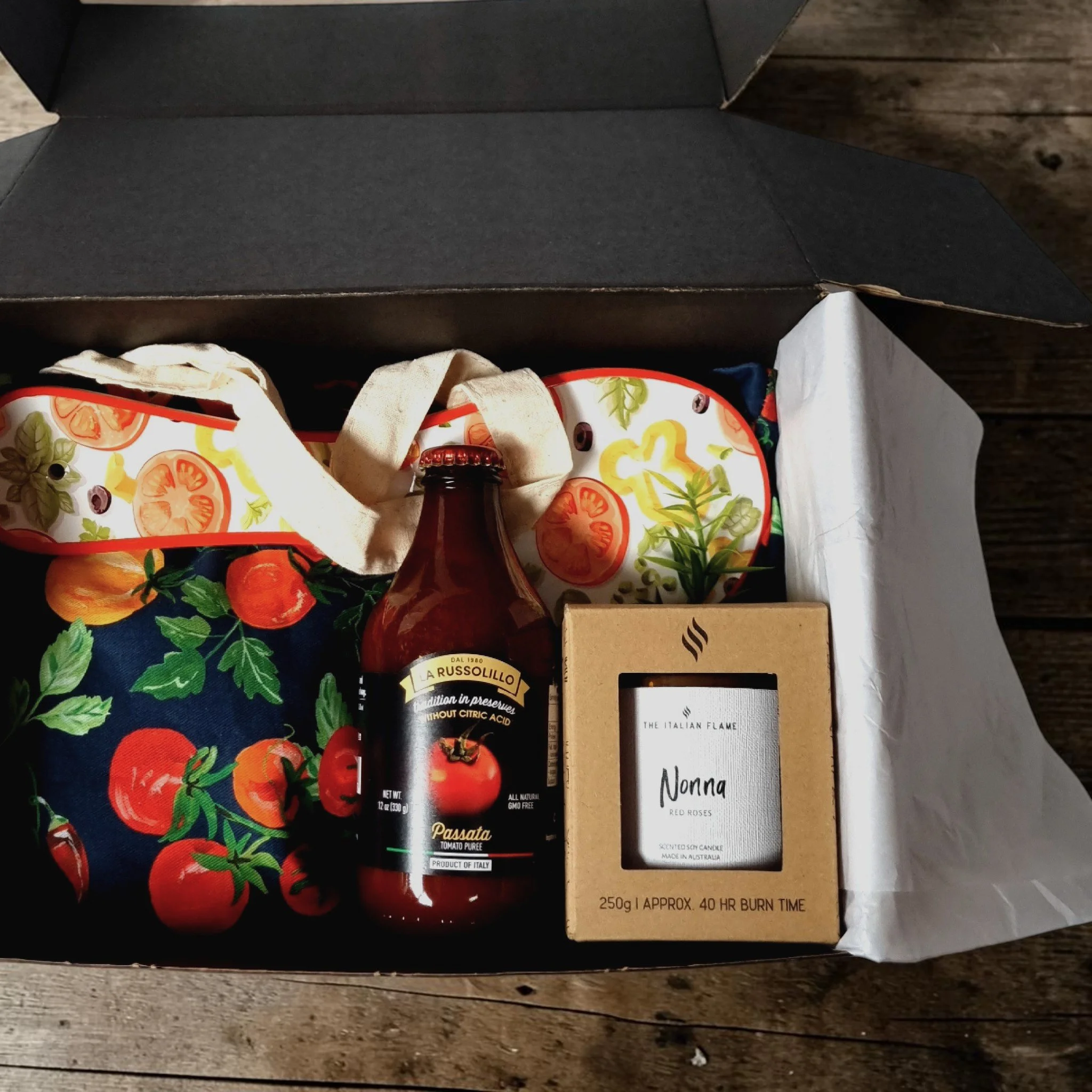 Nonna - Displayed boxed.jpg