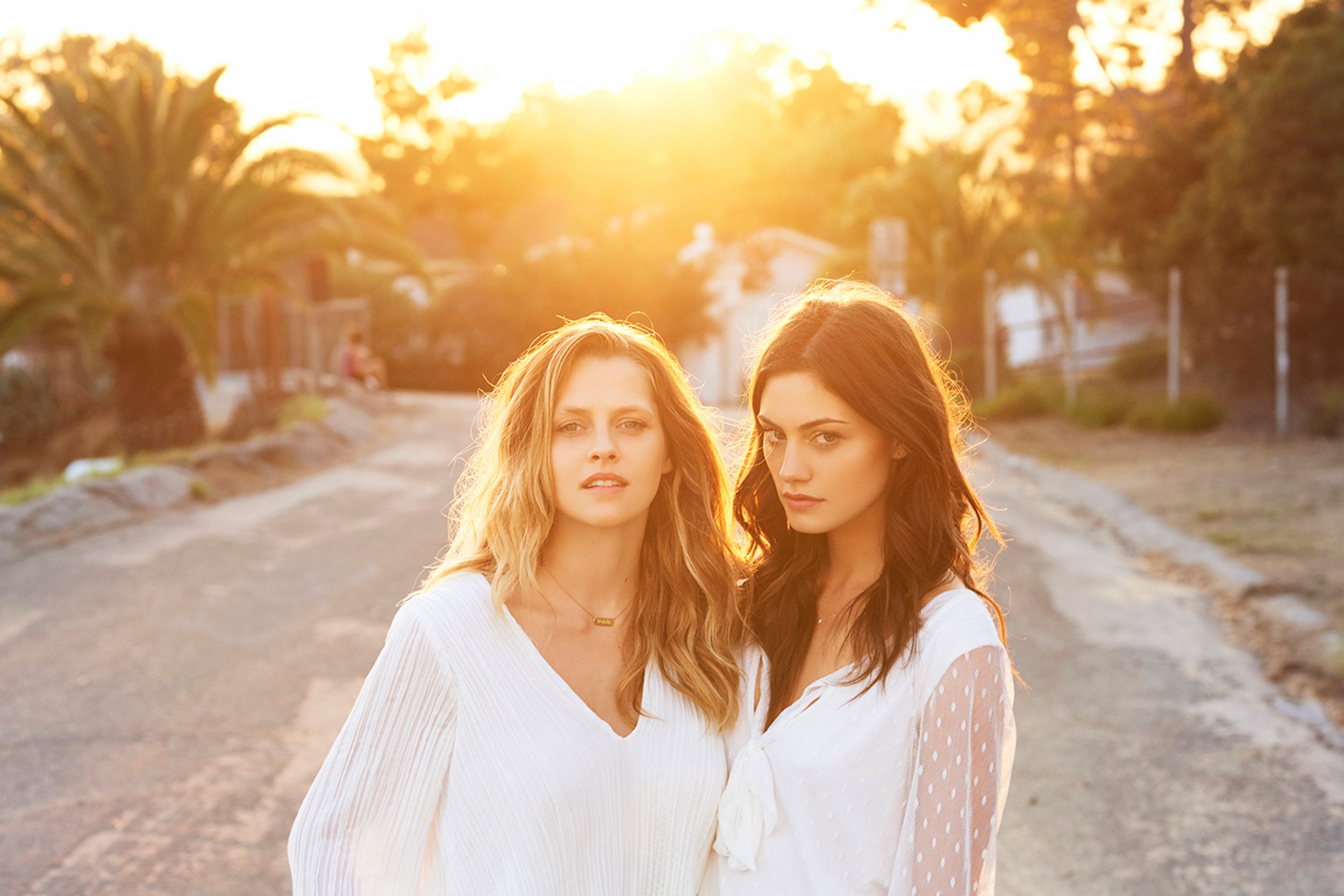 TERESA&PHOEBE.jpg