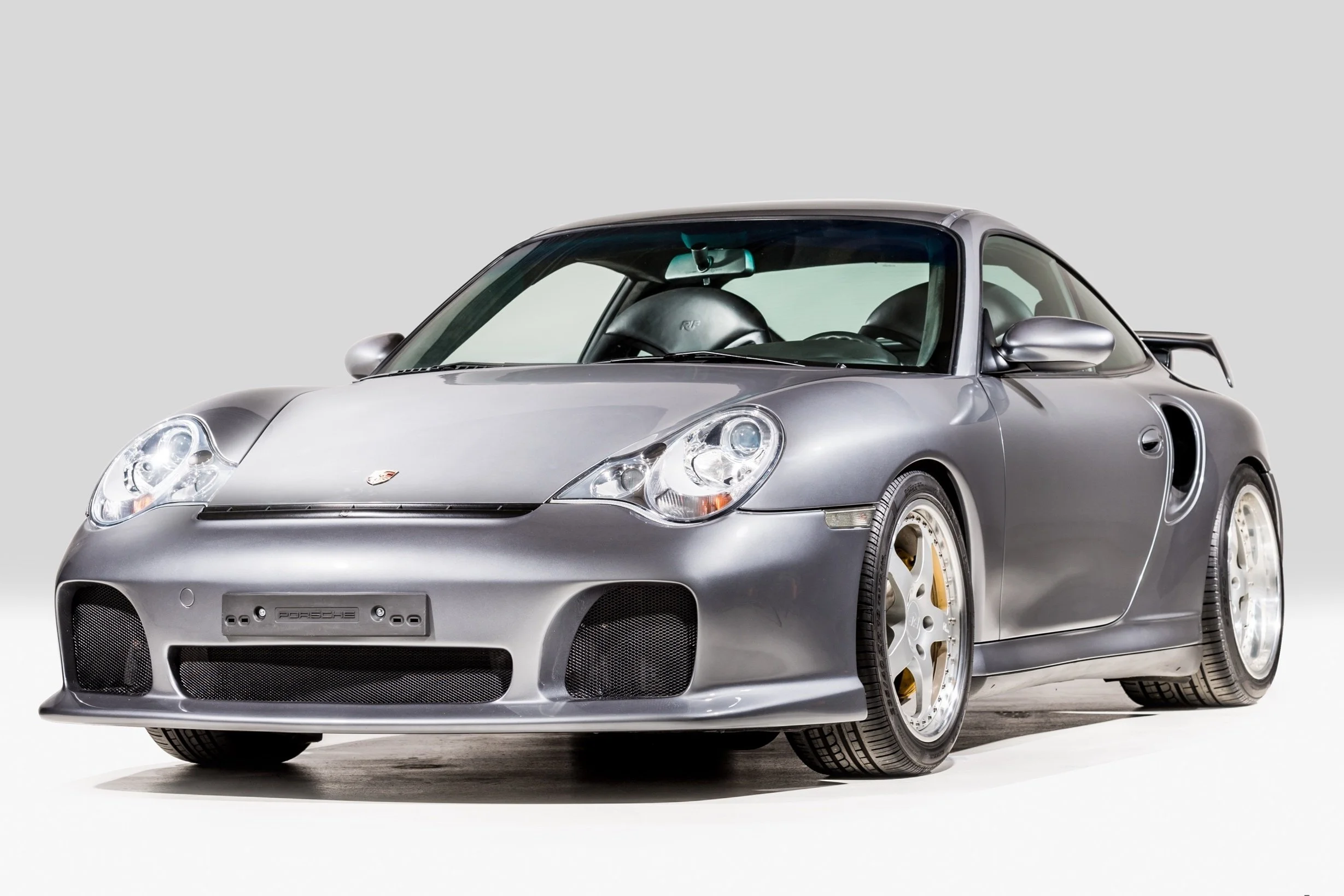 xl_8428-PORSCHE-996-GT2-RUF.jpg