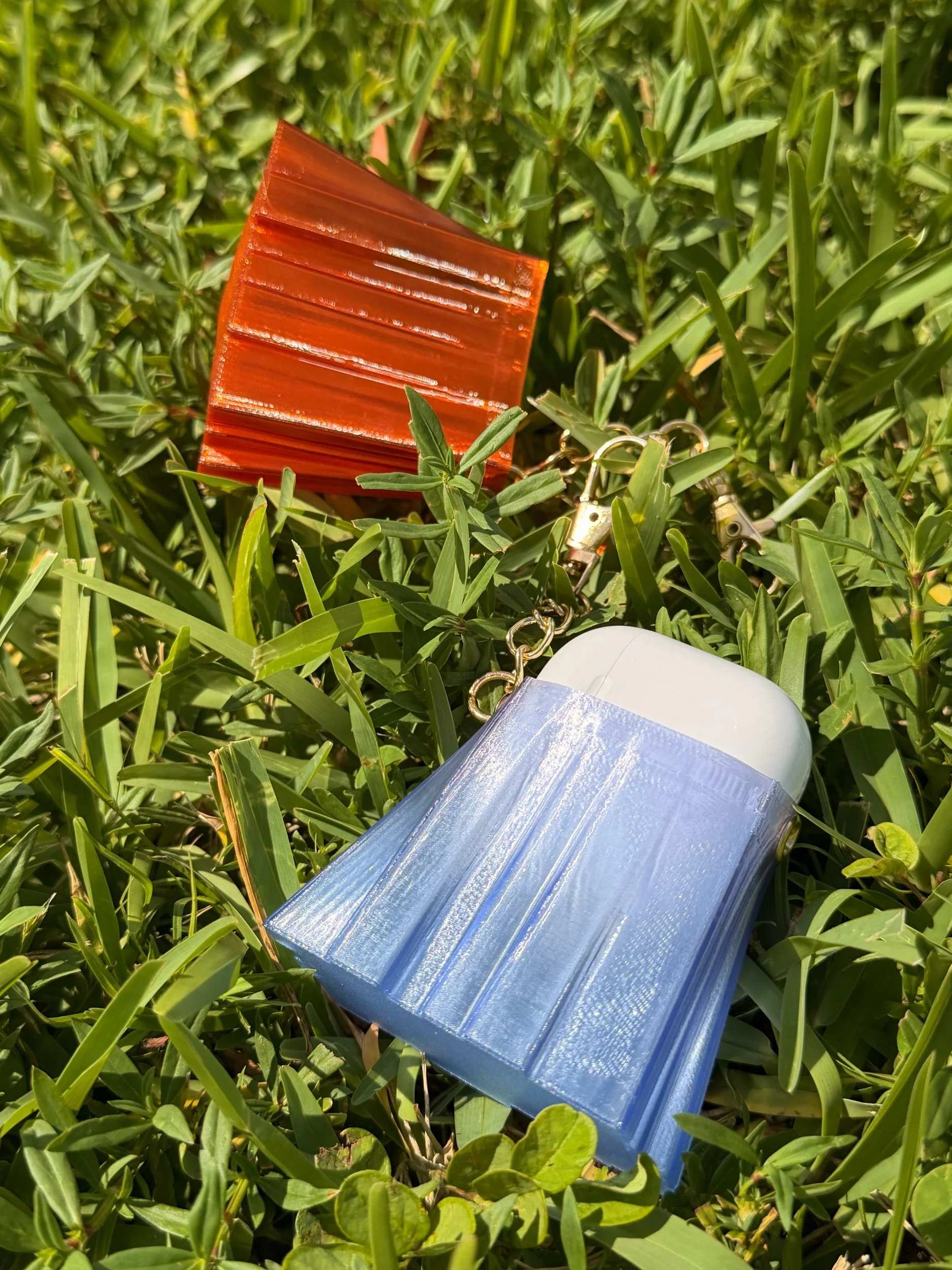 Gota Airpods Mini Purse (Airpods 4 Keychain Version)