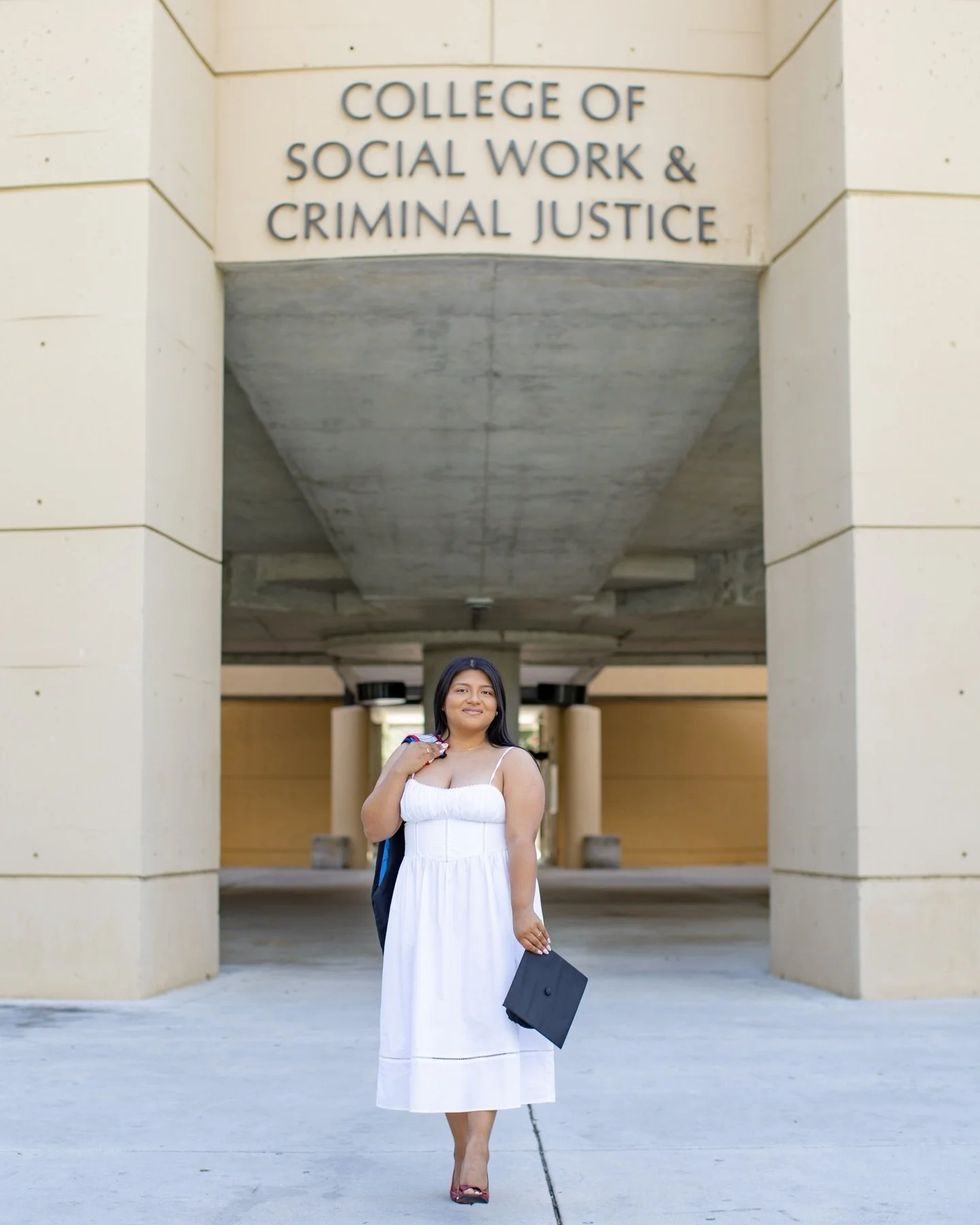 onward 💫

I&rsquo;m so excited for @lilianfrancisco_ for getting her masters in social work!! Such a great accomplishment and I know she will do great things for kids 🥰 I just love grad photos SOOOOO much. Start booking your summer and fall grad sh