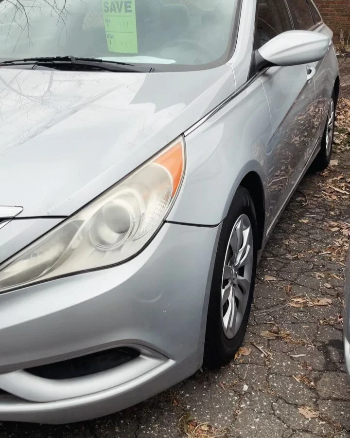 ✨ 2011 HYUNDAI SONARA ✨
Easy to maintain, great on gas and comfortable to drive. A smart choice for first-time buyers or anyone looking for dependable transportation.
💳Financing options available - Opciones de financiamiento disponible
💰Bad credit/