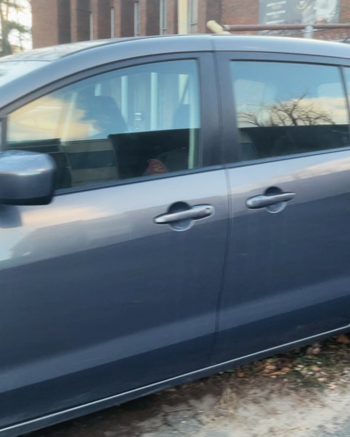 A compact minivan with sporty handling and great versatility. This Mazda 5 Grand Touring offers seating for the family, comfortable interior and excellent fuel efficiency.

💰Financing disponible
📩Message us today!

TAMBIEN SE HABLA ESPA&Ntilde;OL
4