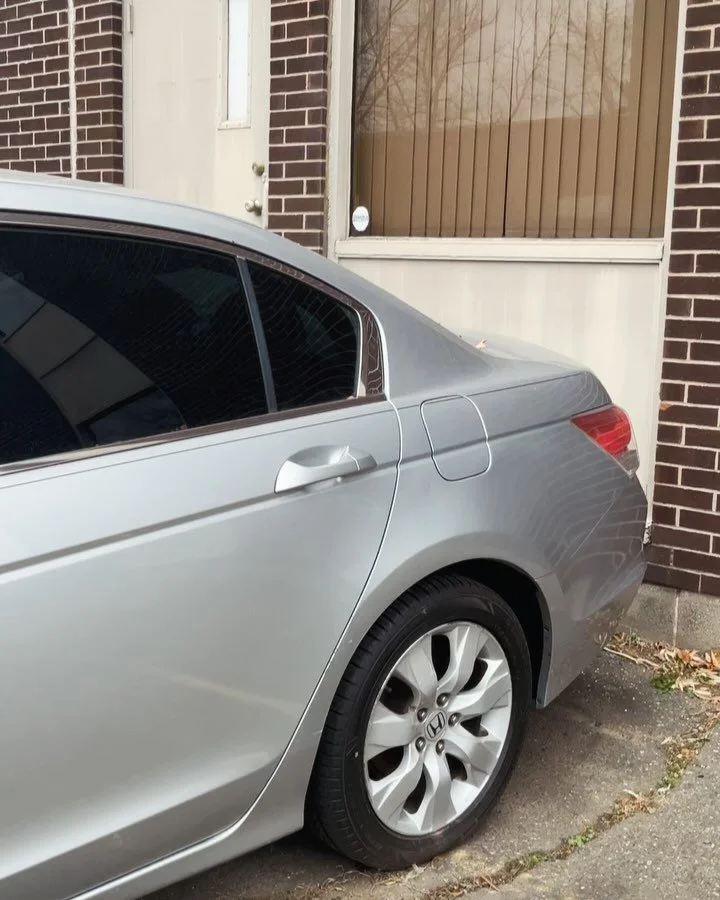 🚘 2009 Honda Accord &mdash; Reliable / Confiable 🚘

Looking for a dependable ride? This 2009 Honda Accord is in good condition and ready for the road! Smooth running engine, clean interior, and well-maintained over the years.
Perfect for daily comm