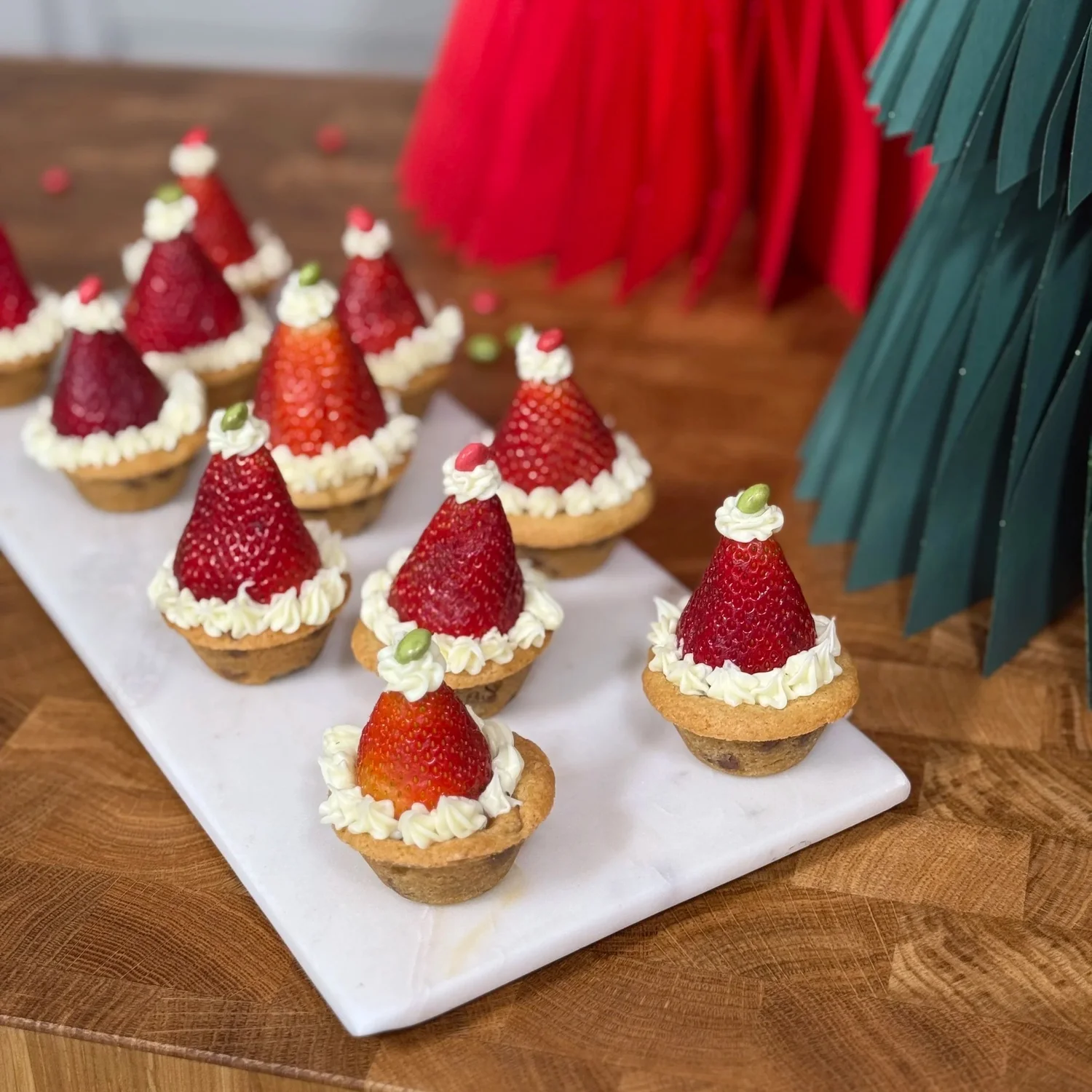 Santa Hat Caramel Cookie Cups — Elliot's Table