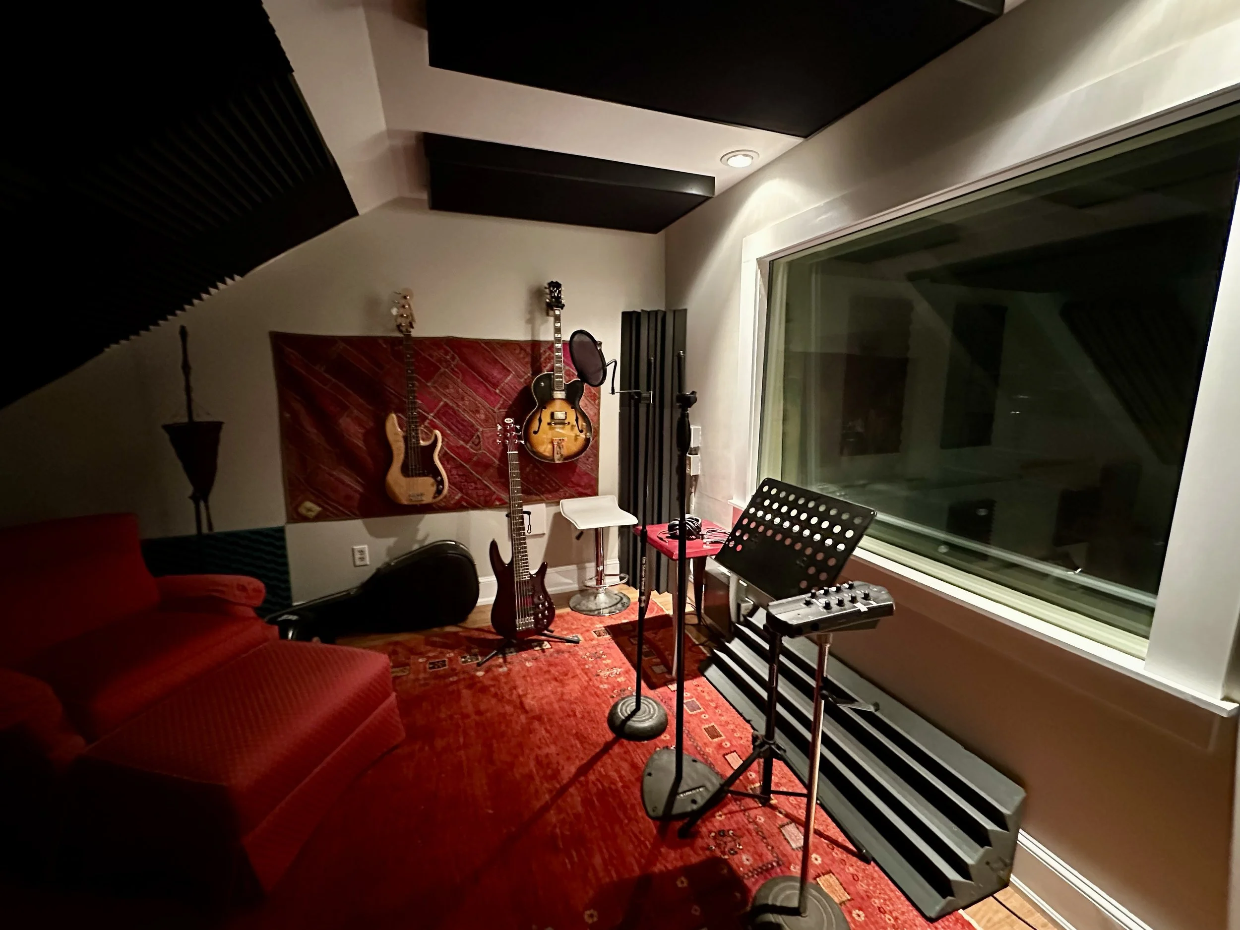 2ND FLOOR SIDE SHOT.jpeg