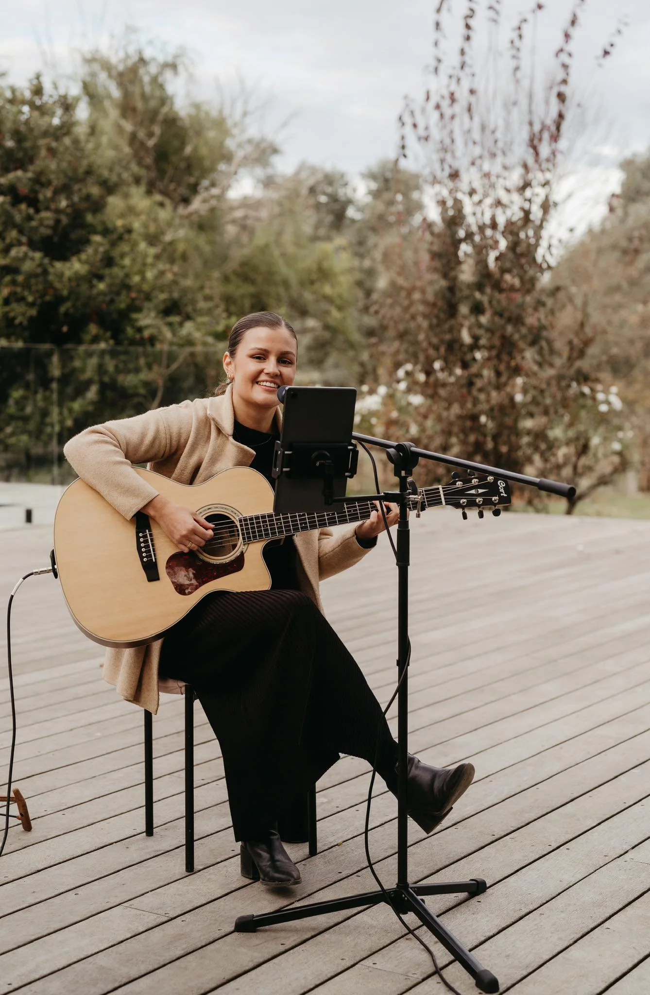 Image of Britt playing guitar