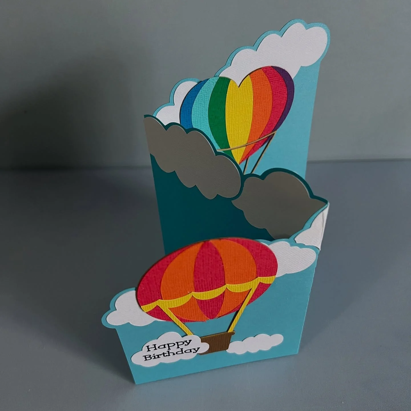 Happy birthday to my beautiful mother @jackieayer 

#birthdaycard #hotairballoons #loveleayer #handmadecards