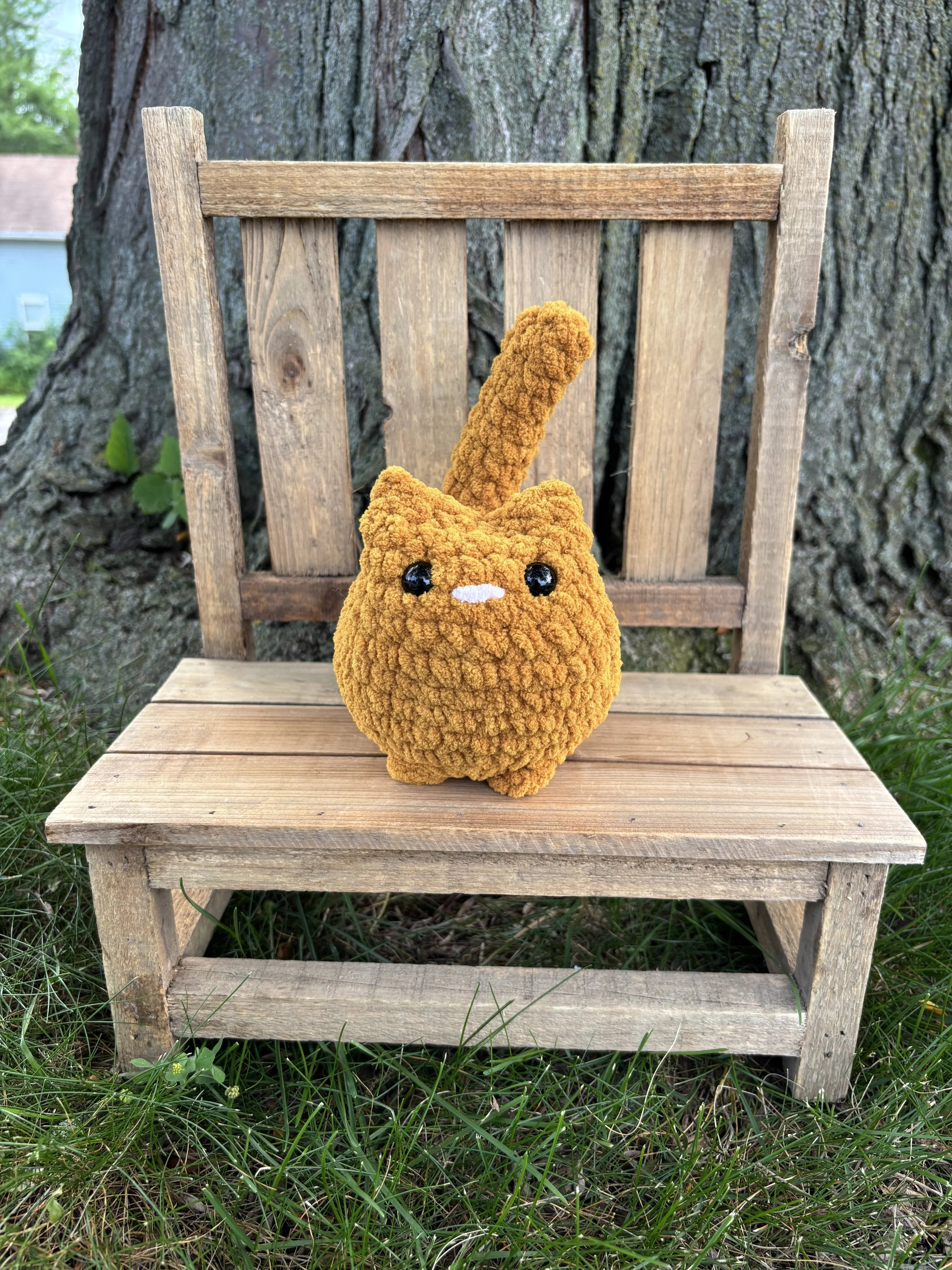 Handmade crochet orange cat plushie