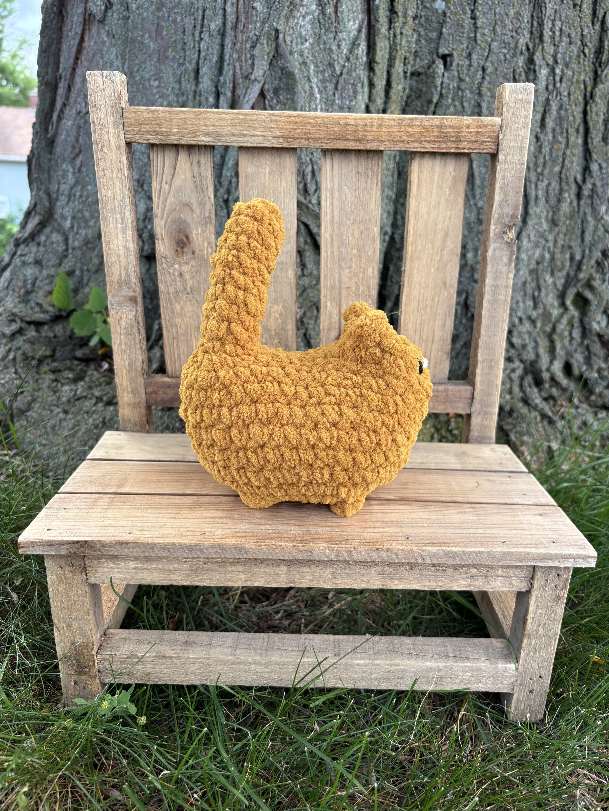 Handmade crochet orange cat plushie