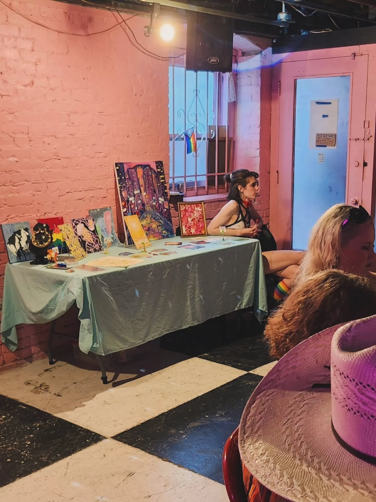 Was great seeing you all last month! And I hope to see you again next Thursday @ Asylum Collective in Pioneer Sqaure for the art walk! 

Featuring: Myself, my latest work, and my dog.

#artistsoninstagram #seattleunderground #artforsale #paintings #s