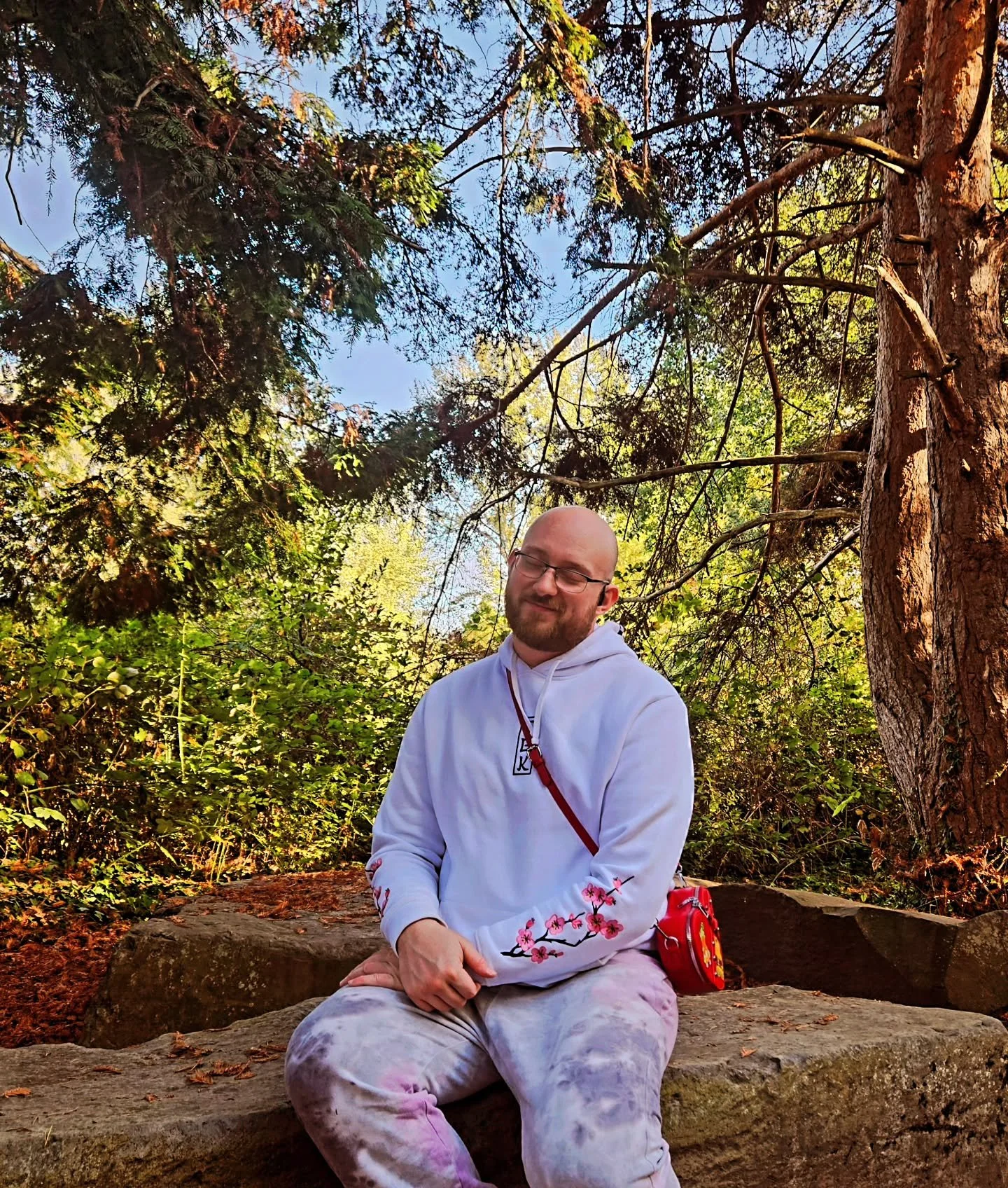 My lovely wife modeling our latest release 

Pumpkin Bear,  is here for the Holidays!! 🎃
(He might be my favorite, don't tell the others)

#fallvibes #artistsoninstagram #artforsale #stickers #cutestickers #pumpkin #teddybear