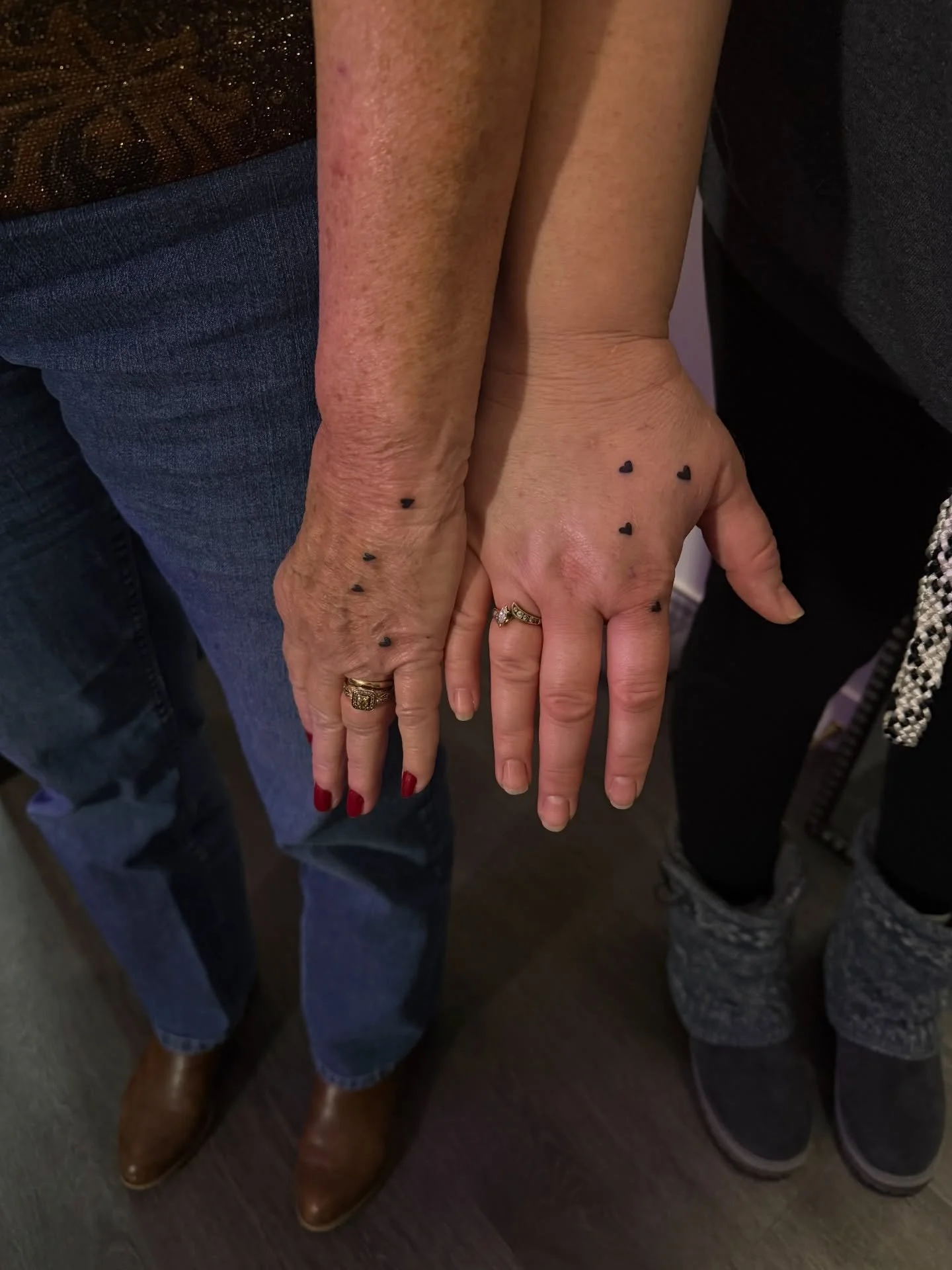 A meaningful appt for this mother and daughter &hearts;️