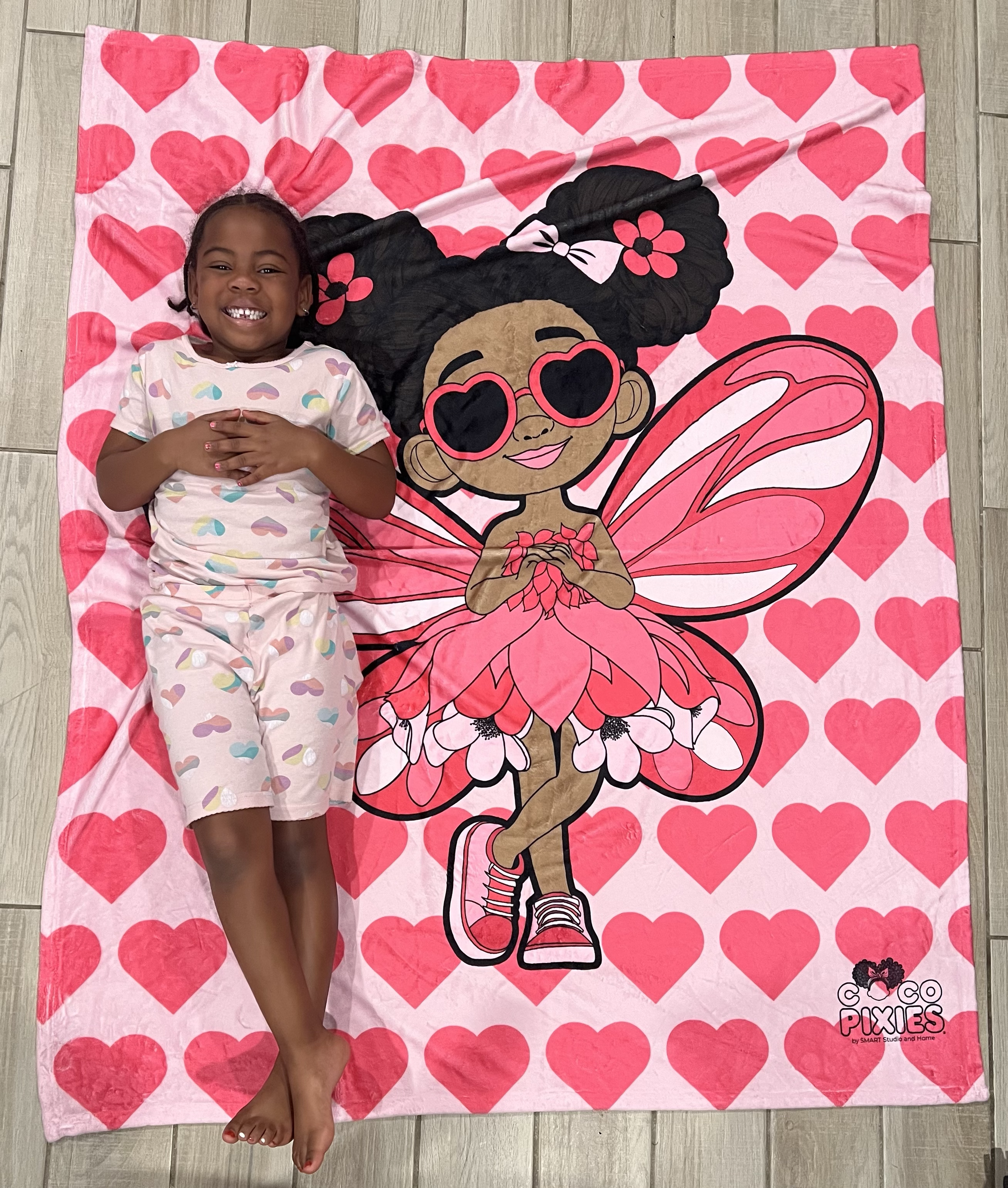 coco-pixies-glitzy-gracelynn-blanket-fairy-pink-heart-pattern-girls-kids-children.png