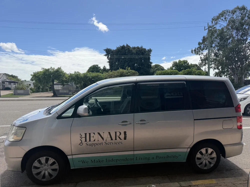 Henari Toyota Noah wheelchair-accessible vehicle