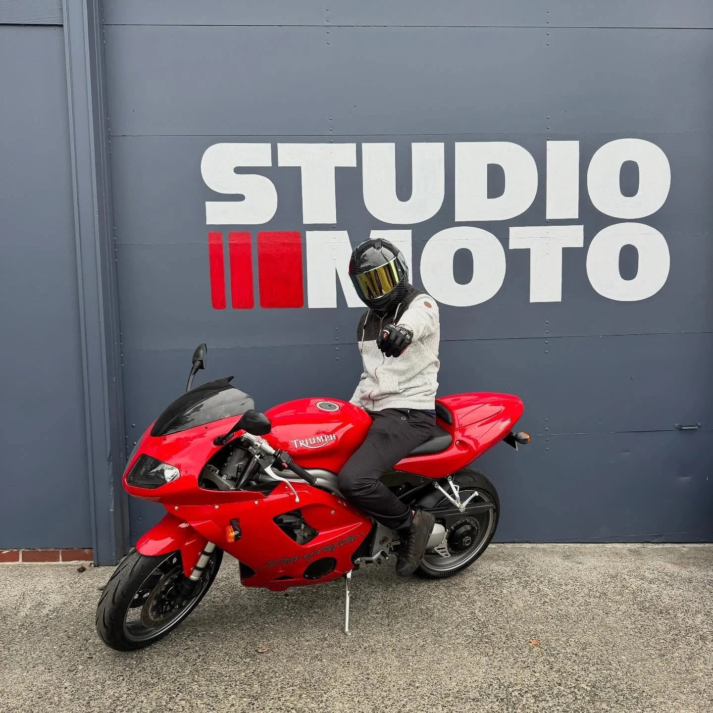 Jonathan couldn&rsquo;t help but treat himself to an early birthday present. I always say, if you don&rsquo;t know what gift to get somebody, get &lsquo;em a Triumph. Enjoy your Daytona Jonathan and thank you!!