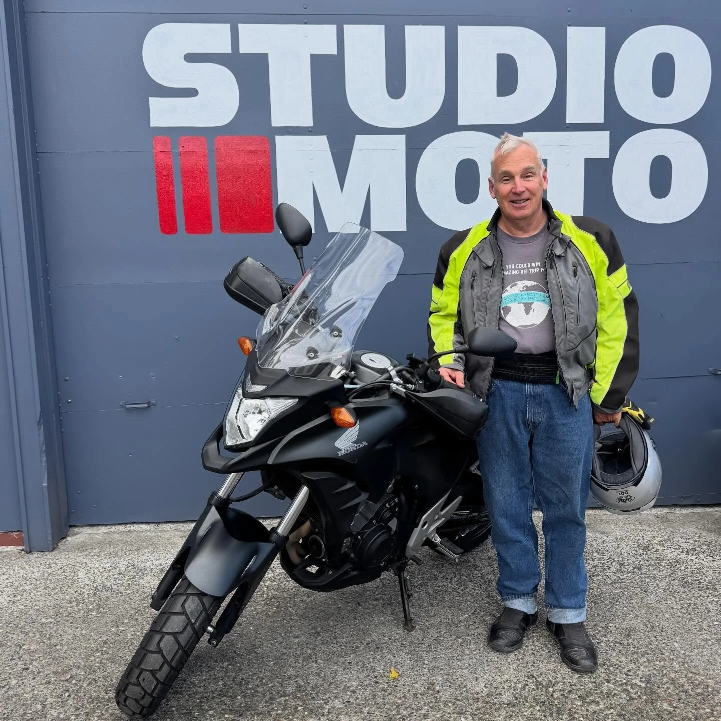 I met Jeff about a month or two before Studio Moto was even a thought. We struck up a conversation about a block away from where SM is, after I saw a @smartypantsgt sticker on his car he was working on. We connected at @backfiremoto a month later, an