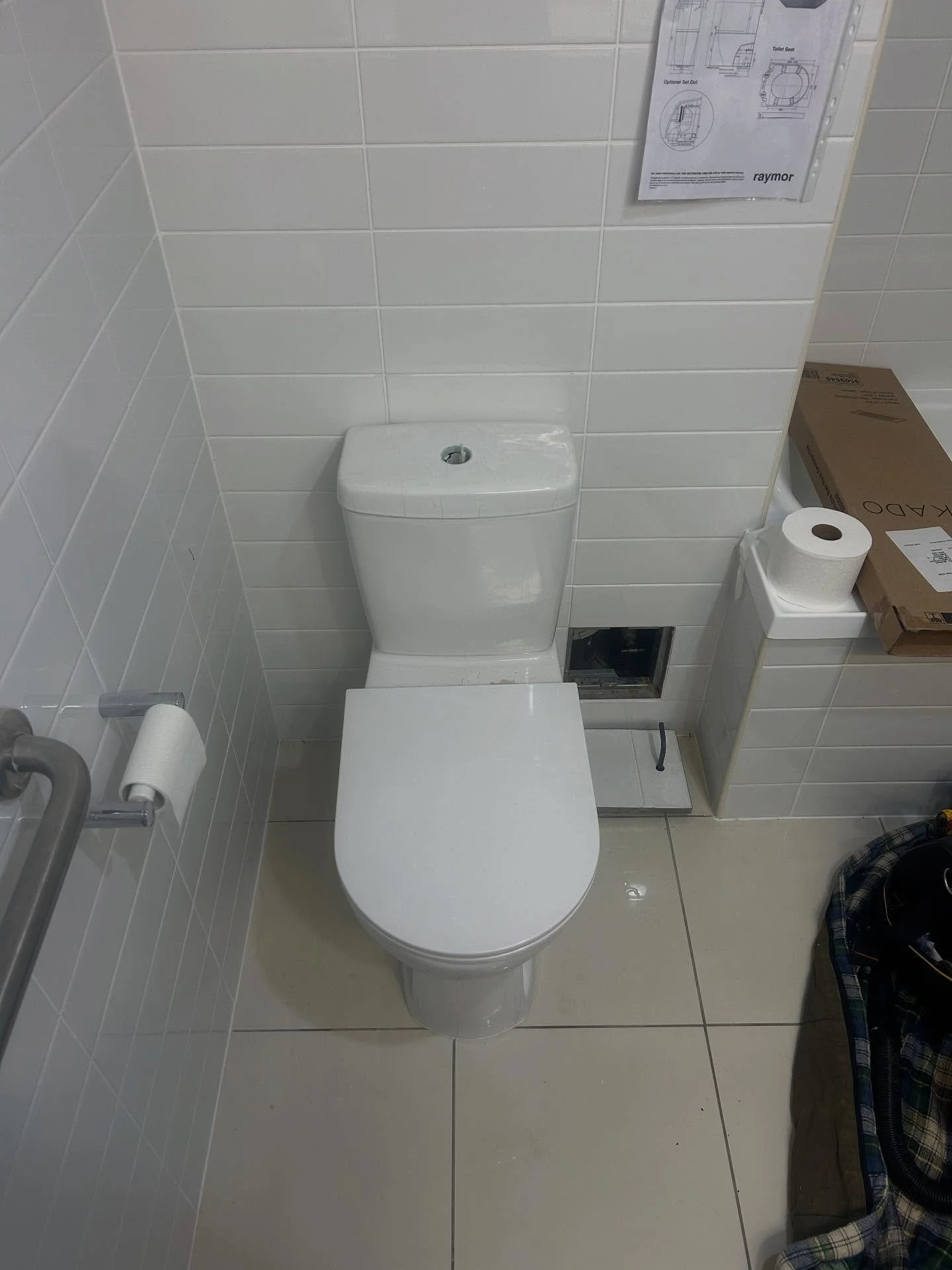 Another toilet replacement completed 
We removed the outdated unit and installed a new modern, water-efficient toilet to improve both function and appearance.

Whether it&rsquo;s part of a full renovation or a simple upgrade, quality workmanship and 