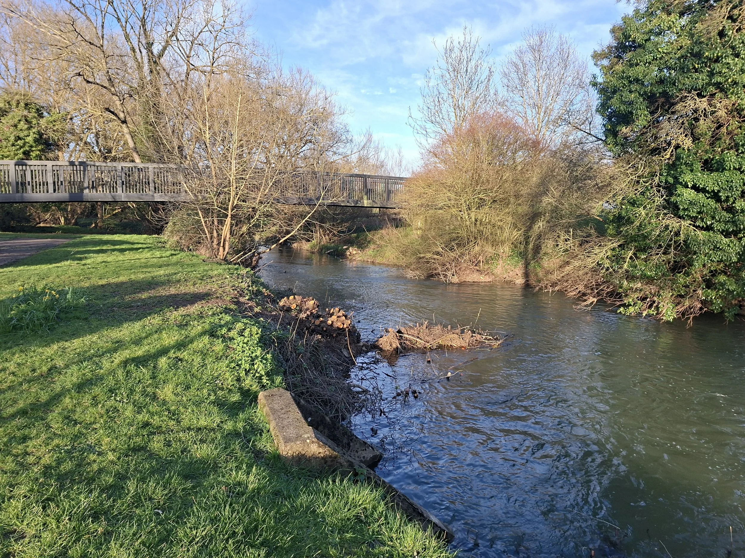 Cornwalls Meadow Car Park looking downstream
