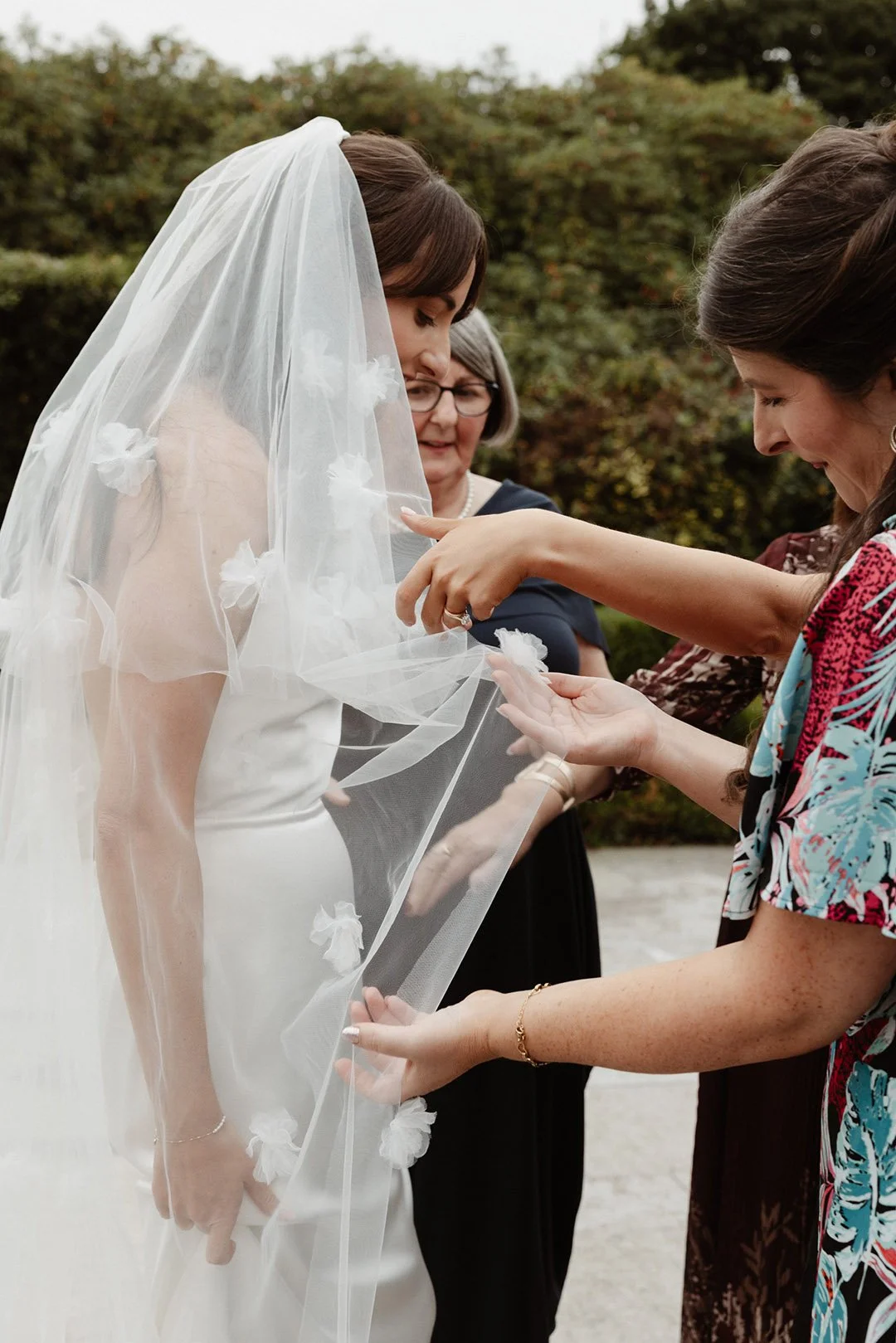 Clare & Martin _M-1910.jpg