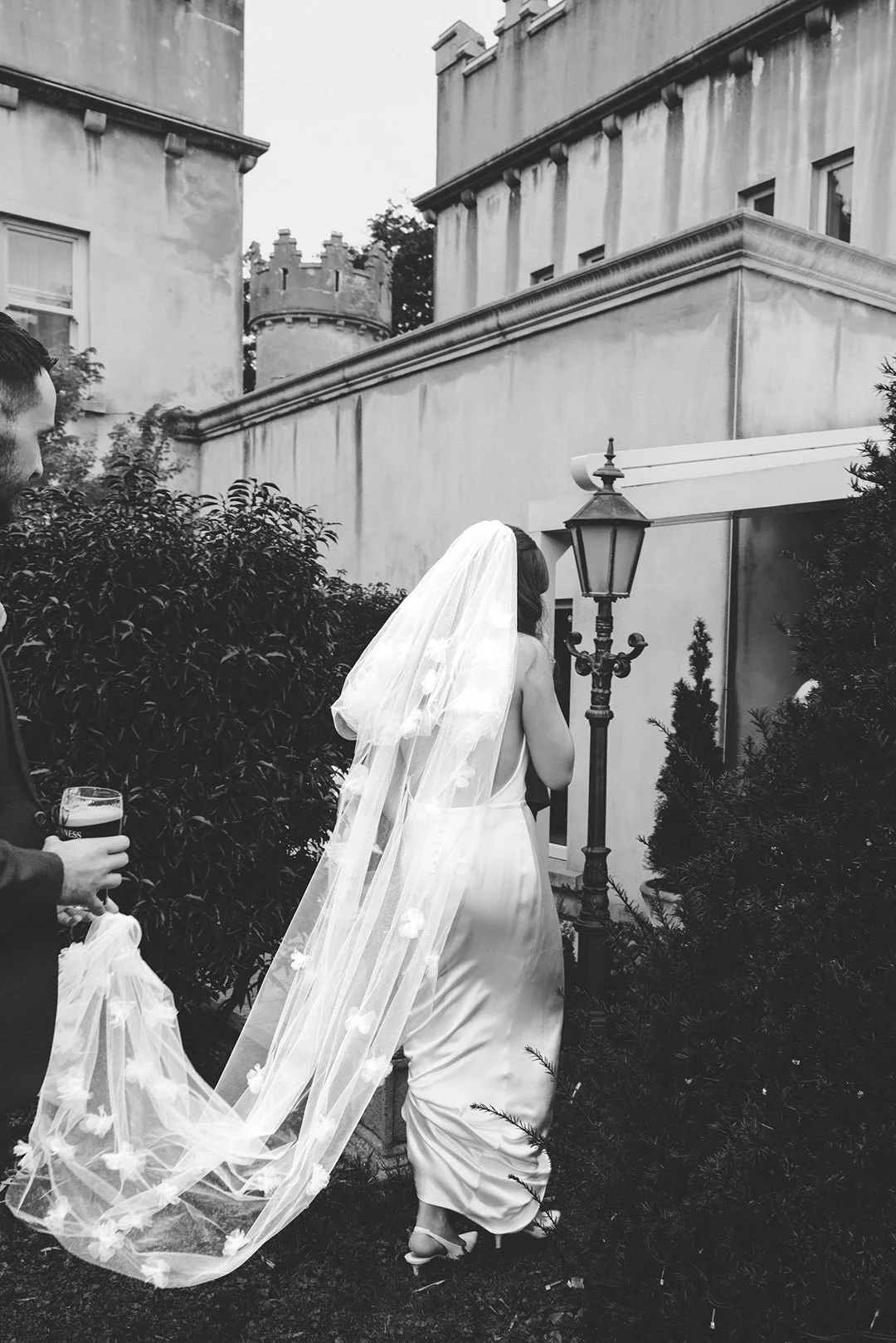 Clare & Martin _M-1833.jpg