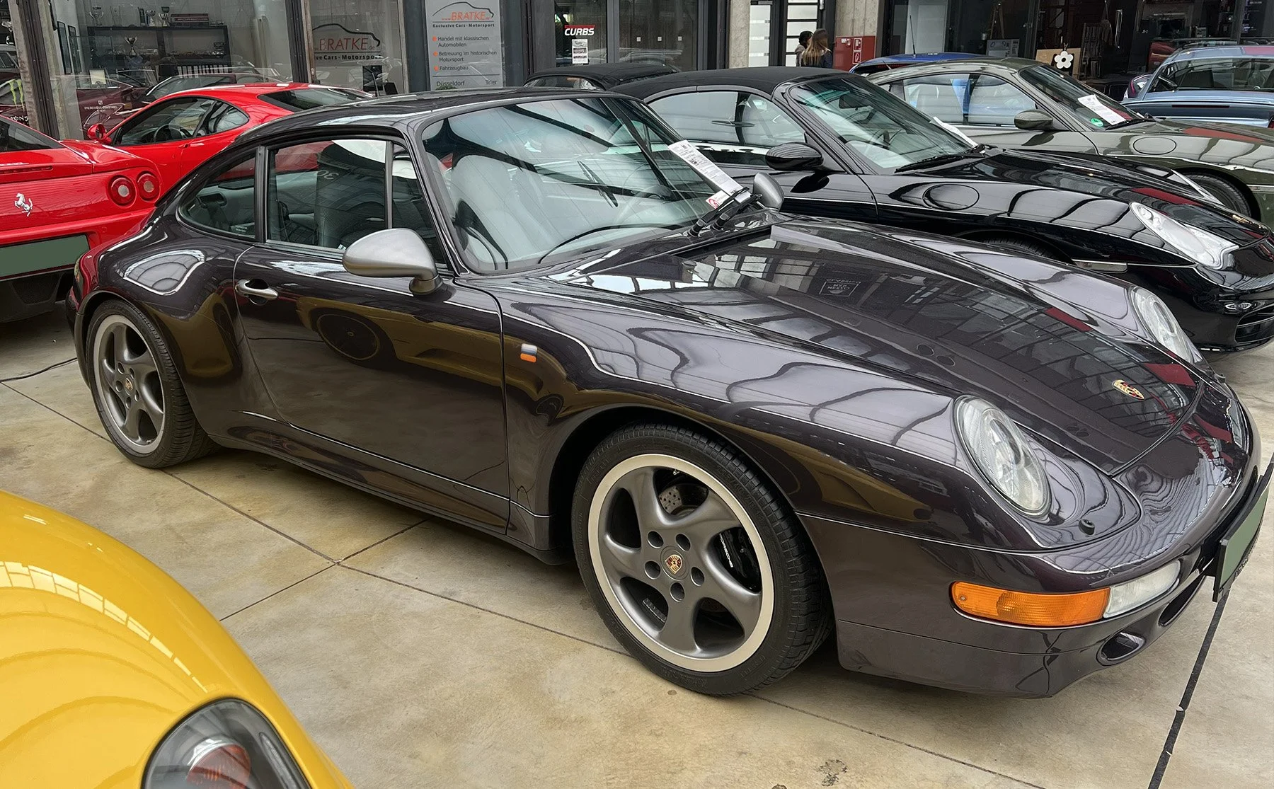 Six Lines Marketing Porsche 993 car dealer support