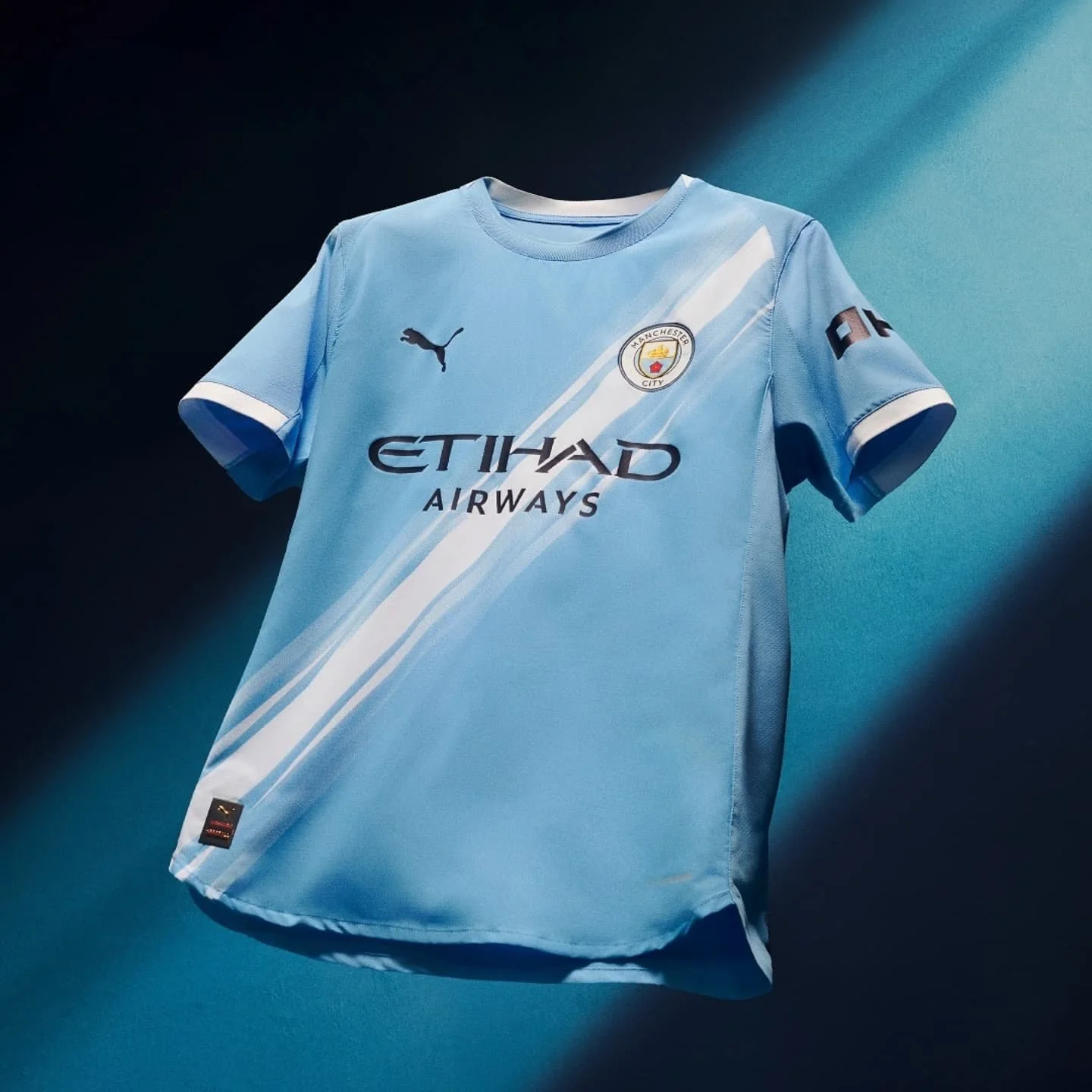2025/26 Man city arrived 💙
DM to order ✉️ - 香港🇭🇰FREE SHIPPING 📦