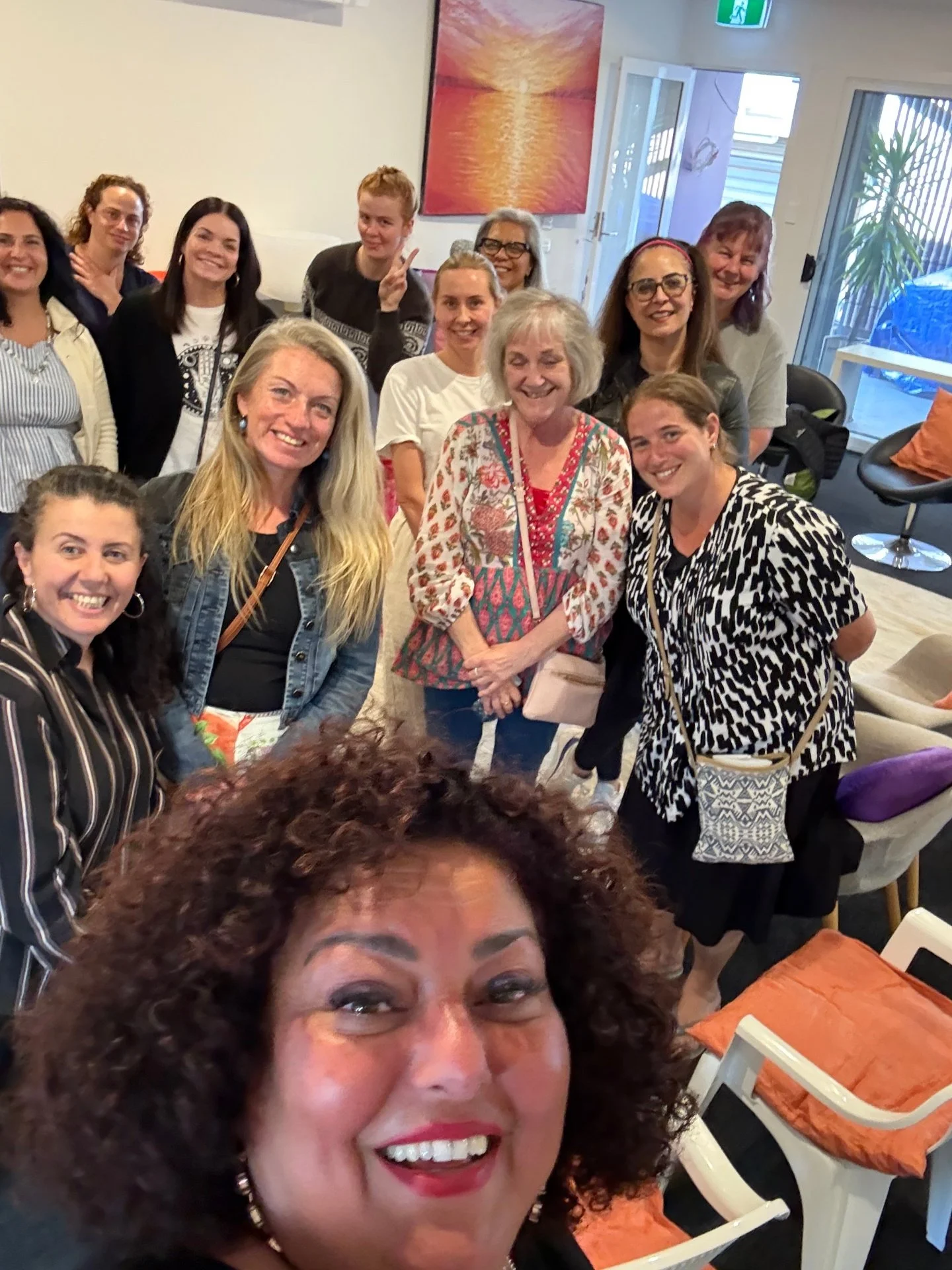 ✨ Sunday Reset: Meditation &amp; Healing ✨

Last Sunday, all these incredible women came together to heal, recharge, and start their week with peace.

We created a space to:
💫 Release tension &amp; stress
💫 Align mind, body &amp; spirit
💫 Connect 