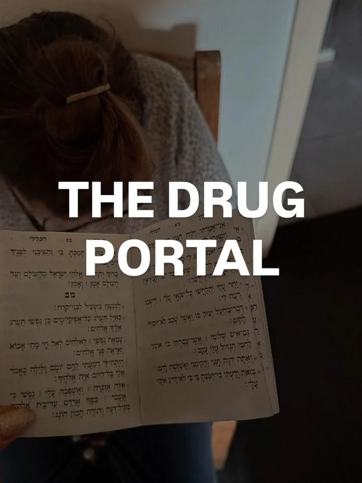 This&hellip; very important to remember in all clearings, the drug opens a door for other frequencies, inviting all sorts of energy&hellip;. 

You think you have a portal open? Let&rsquo;s discuss! I&rsquo;m here to help you and to close it, don&rsqu