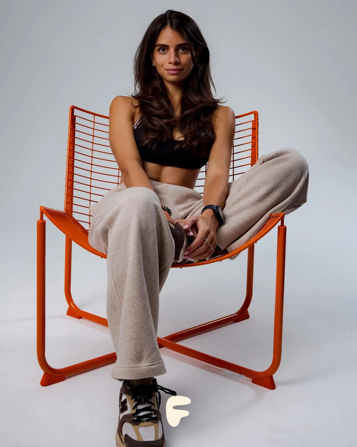 C&rsquo;est quoi ces avis sur Laura ?? 😱

5⭐️ en rafale, solaire, bienveillante et ultra motivante ! 

Tu viens v&eacute;rifier ? 
Retrouve son planning sur l&rsquo;application Flow Studio 🧡